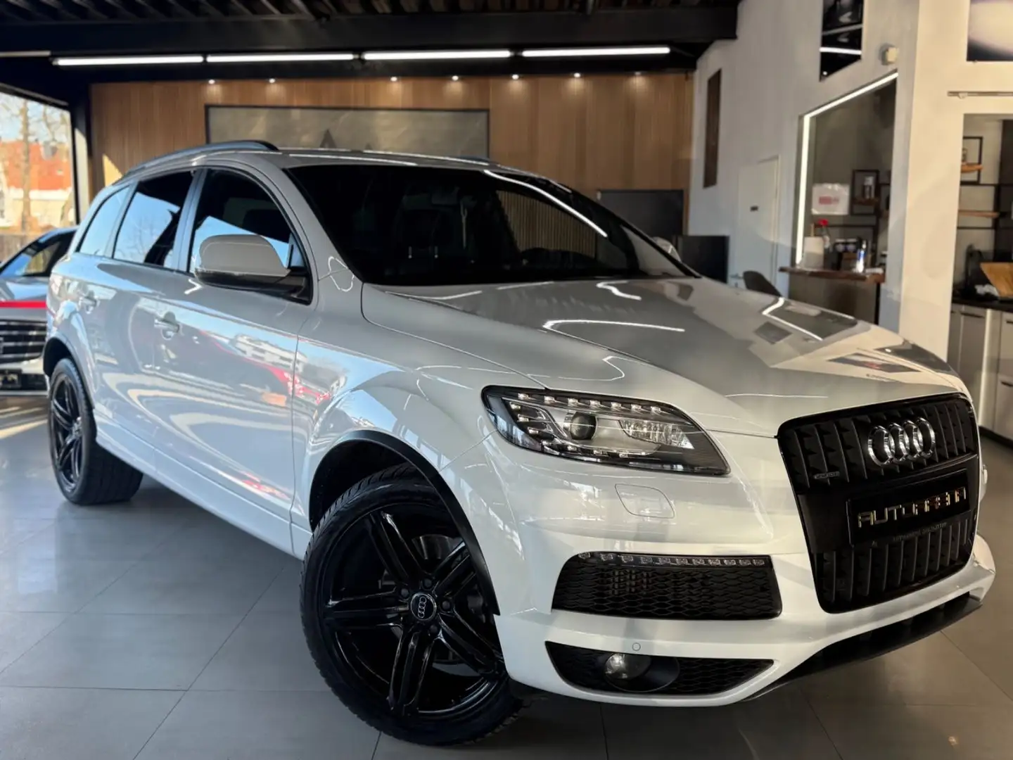 Audi Q7 3.0 TDI S-Line Quattro*LUFT*BOSE*XENON-LED* White - 1