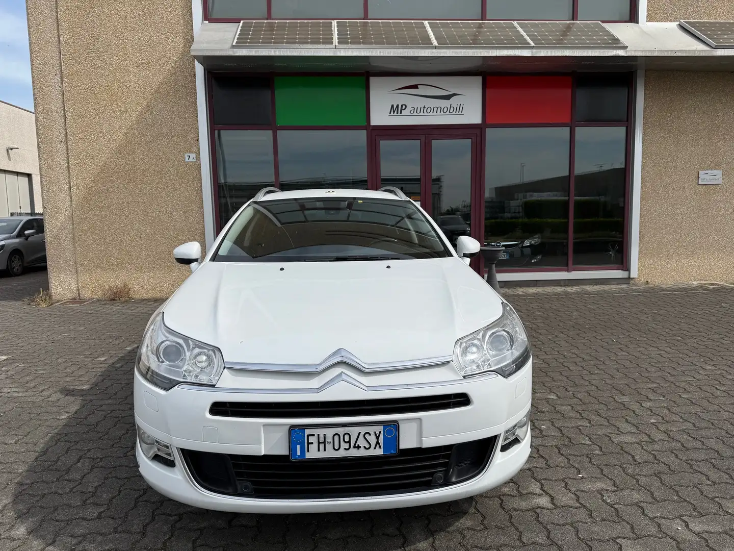 Citroen C5 Tourer 2.0 bluehdi Executive 180cv auto, EURO6B Bílá - 2