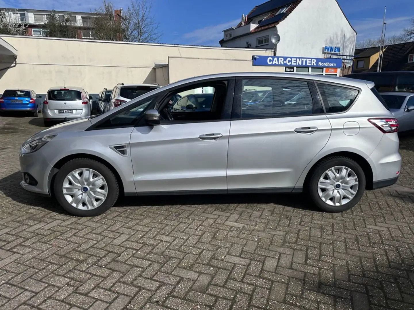 Ford S-Max S-MAX *MFL*TEMPOMAT*PDC*** Silber - 2