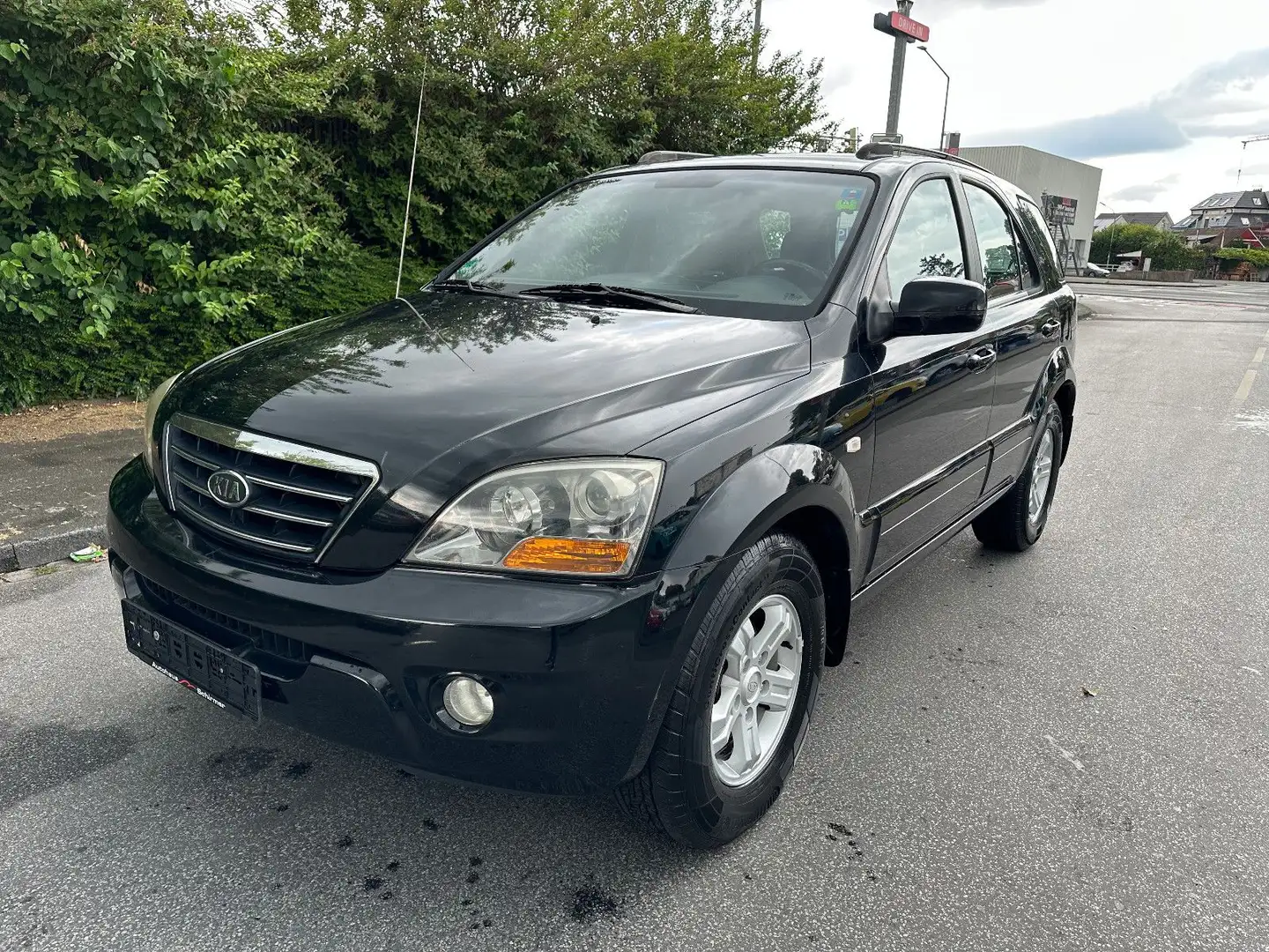 Kia Sorento 2.5 CRDi Executive EX Schwarz - 1
