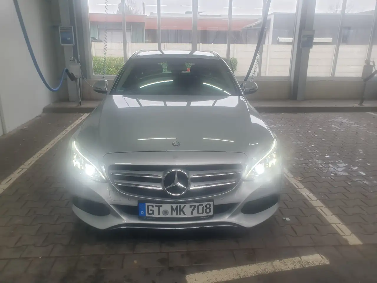 Mercedes-Benz C 220