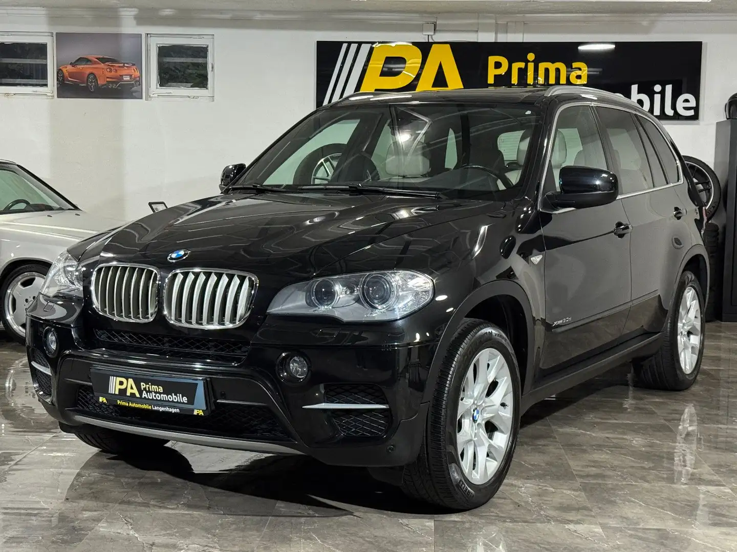 BMW X5 xDrive30d / 1. Hand Panorama Xenon Tempomat Noir - 1