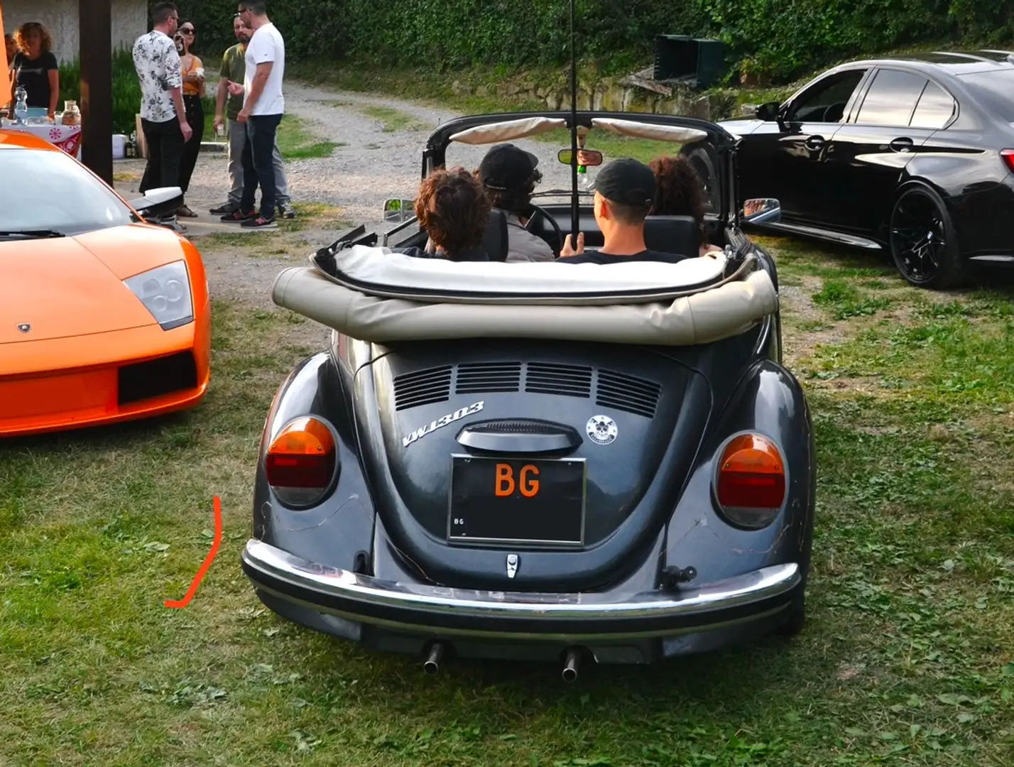 Volkswagen Beetle Cabrio Grigio - 2