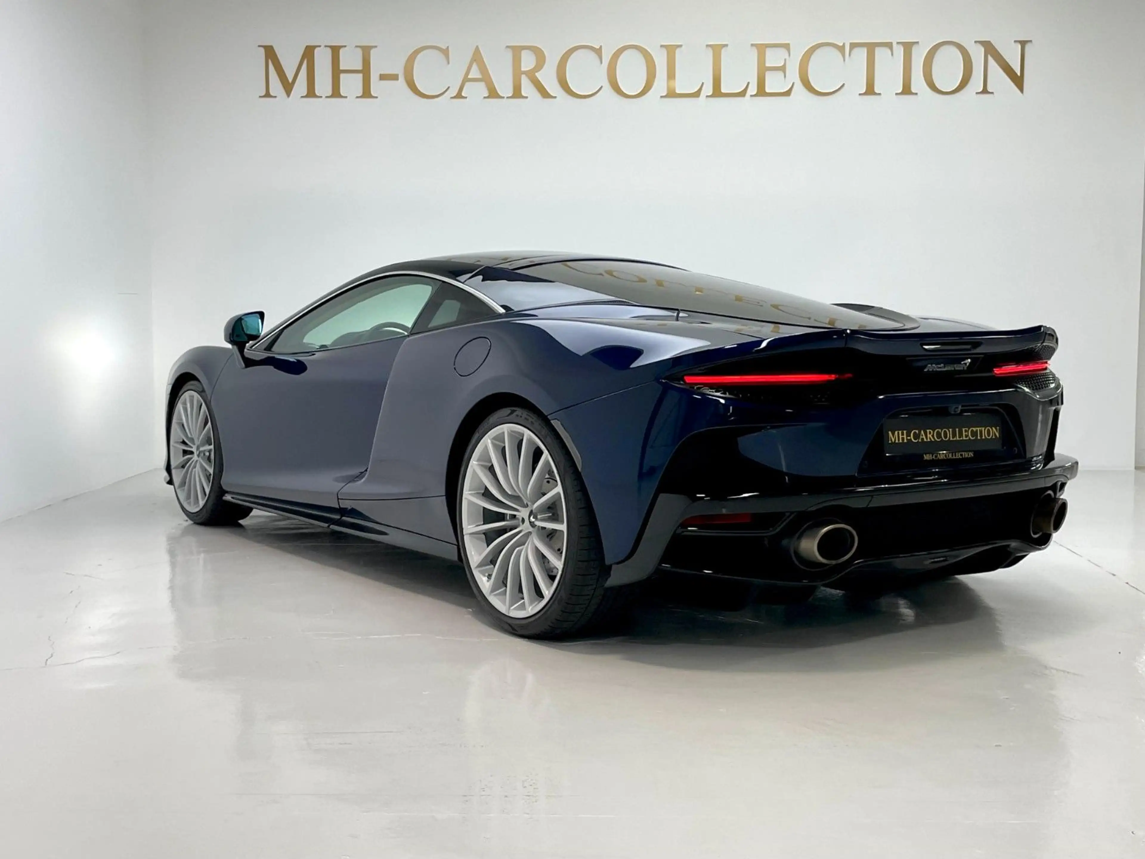 McLaren GT *1.HAND*LIFT*B&W*LUXE* — photo 6