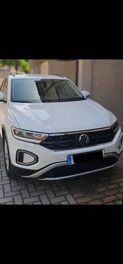 Volkswagen T-Roc Life 1.0 TSI 2023, foto 5