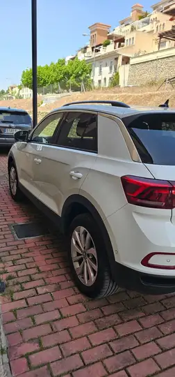 Volkswagen T-Roc Life 1.0 TSI 2023, foto 10