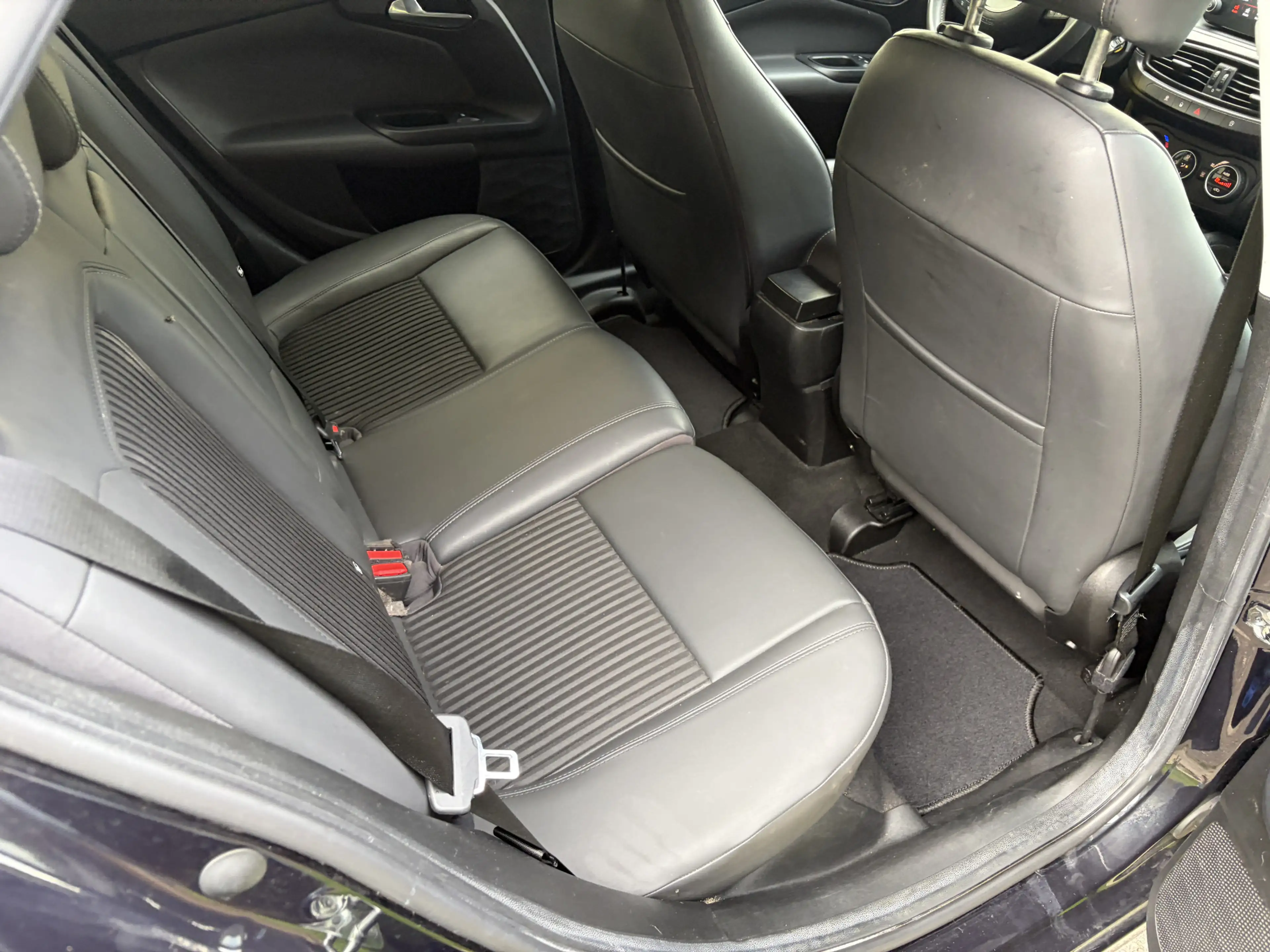 Fiat Tipo Stationwagon 1.4 T-Jet 16v S-Design / NAVI / CRUIS — photo 19