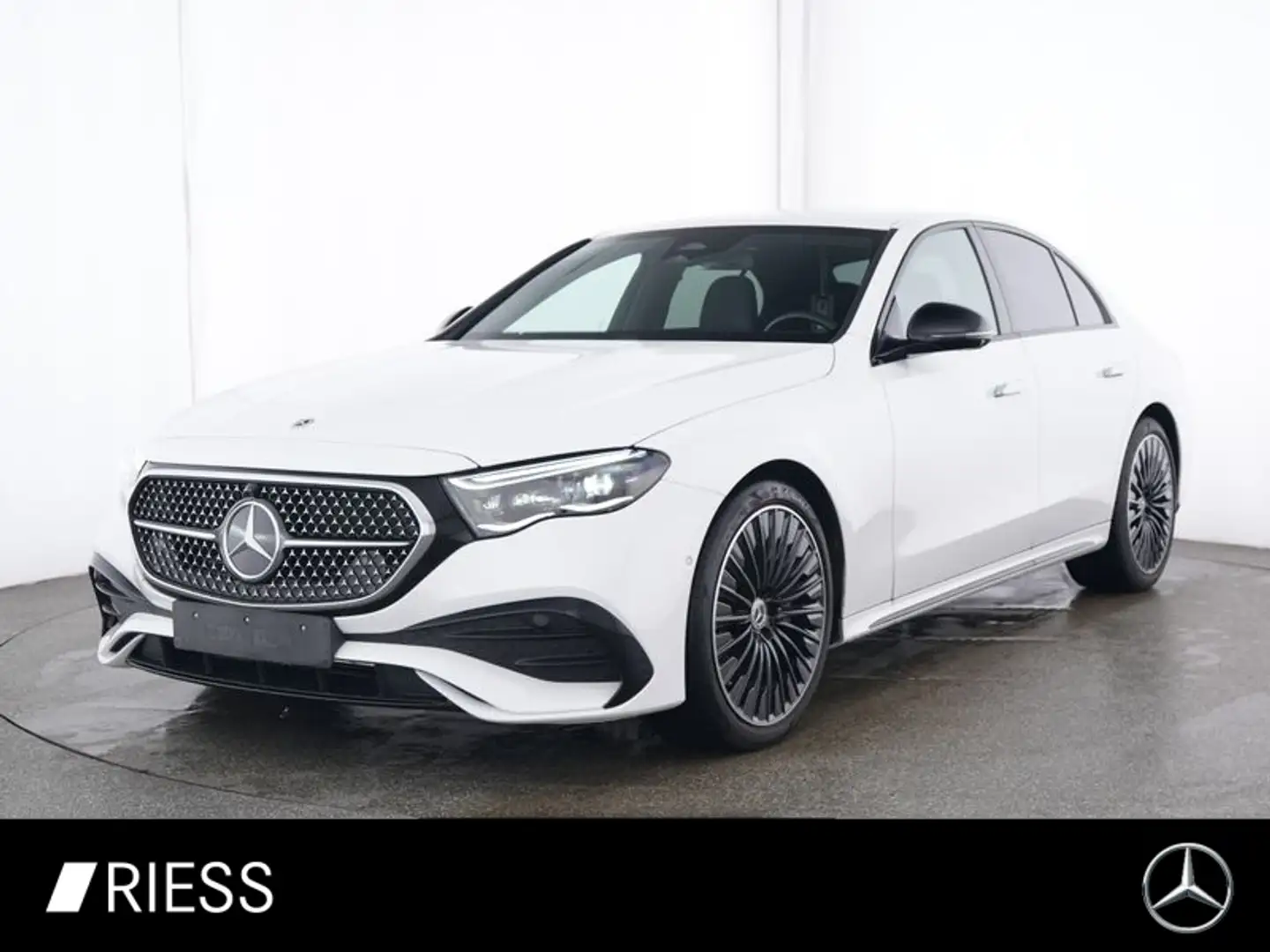 Mercedes-Benz E 450 d 4MATIC Limousine SpurW PDC SpurH Leder Weiß - 1