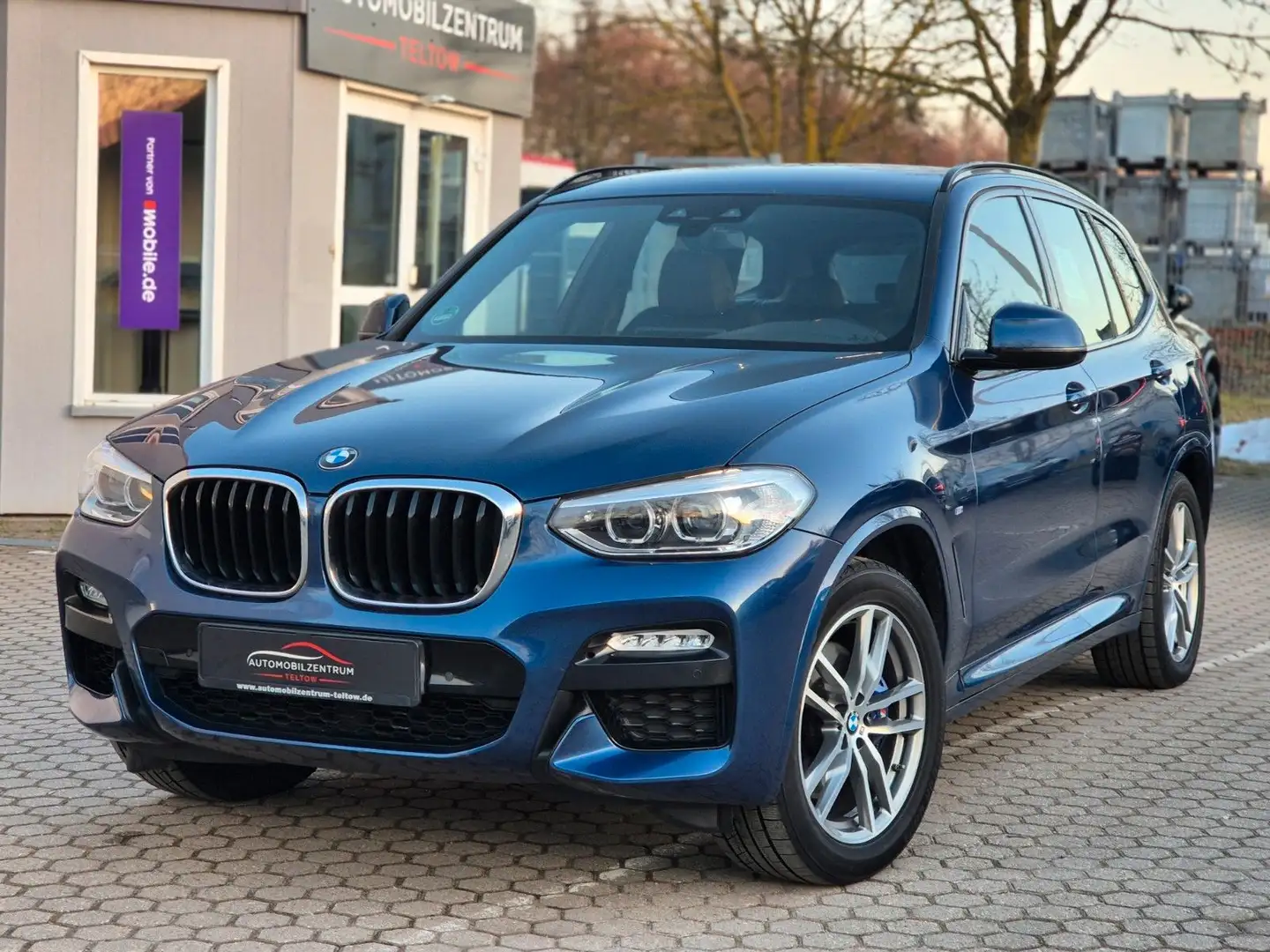 BMW X3 xDrive 30d M Sport AHK/ NAVI PROF./ HIFI/ LED Blau - 1