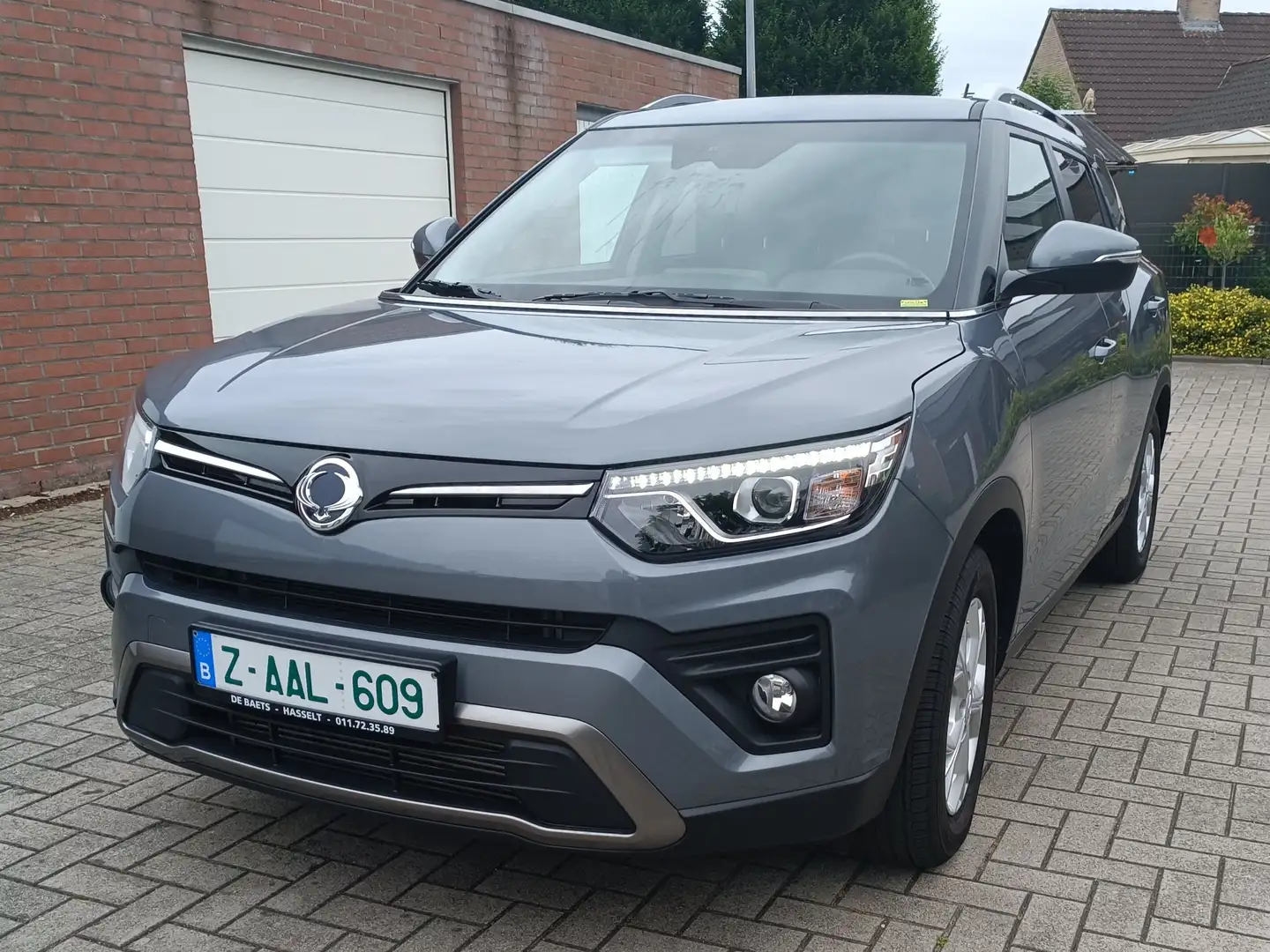 SsangYong Tivoli Grand 1.5 T-GDI 2WD Amber (EU6d) MY23 Сірий - 1