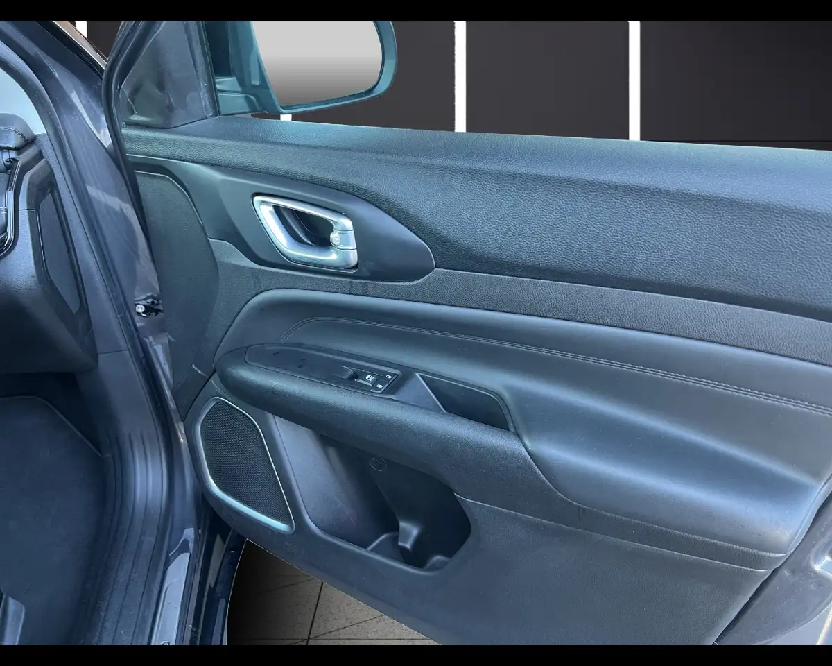 Jeep Compass 1.3 Turbo T4 240 CV PHEV AT6 4xe S, миниатюра 18
