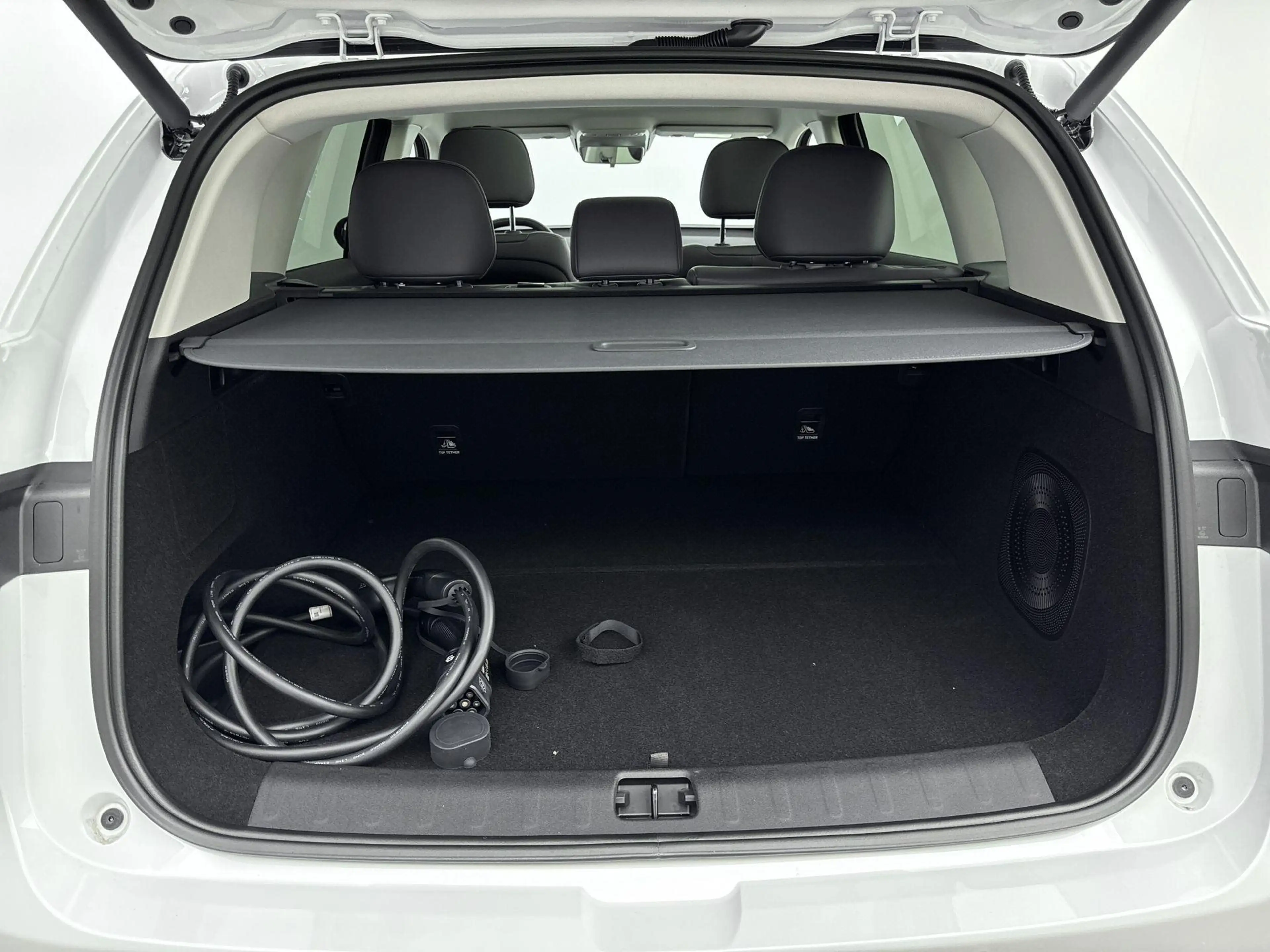 Leapmotor C10 Design REEV 28.4 kWh | VOORRAAD ACTIE! | Light Whi — photo 14