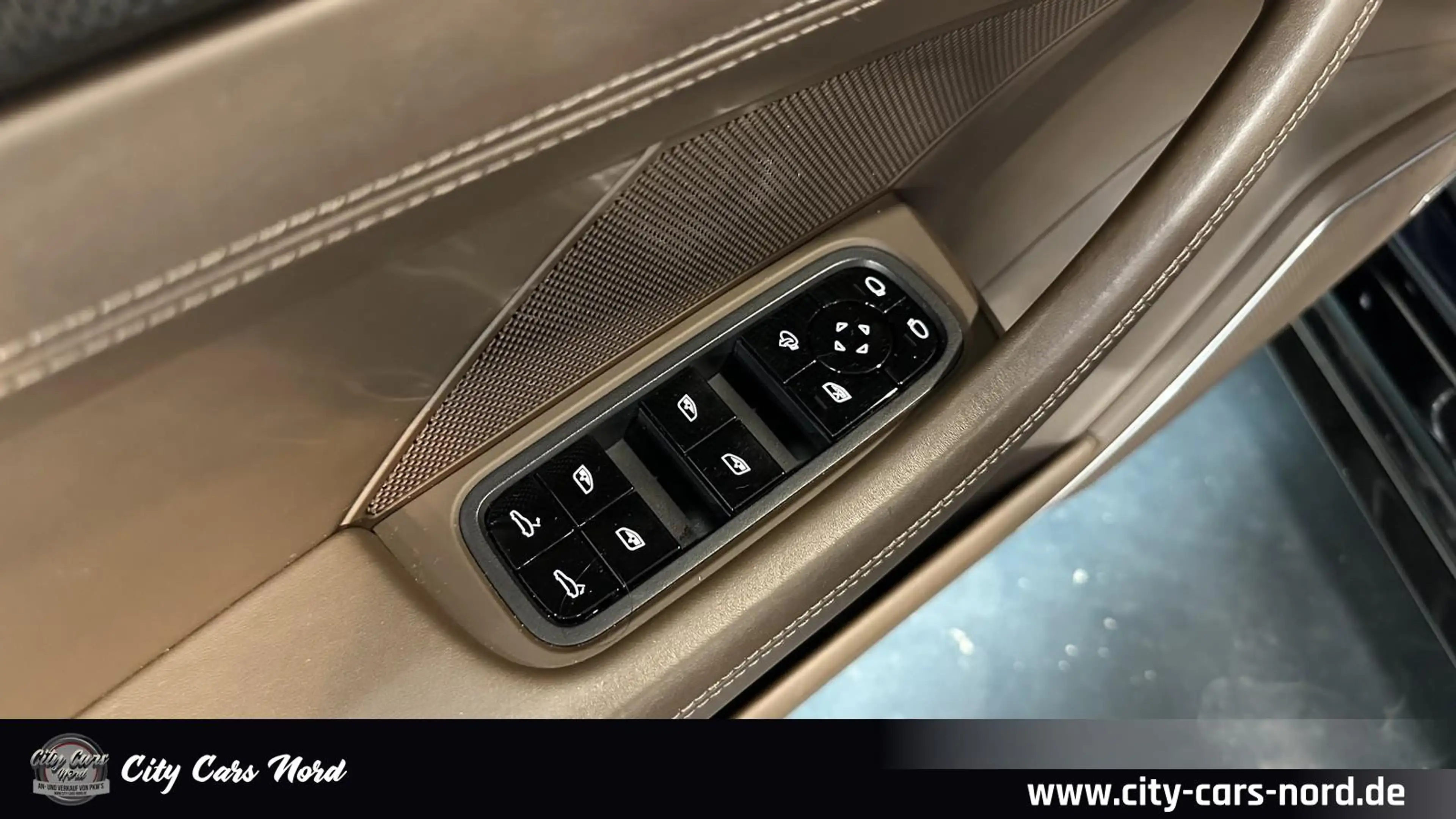 Porsche Panamera Turbo PANO-STD.HZ-MATRIX-360°-CARBON- — photo 12