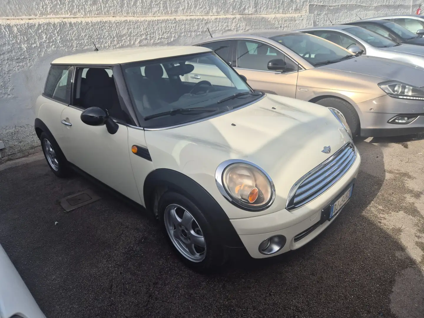 MINI 1.4 16V One Bej - 2