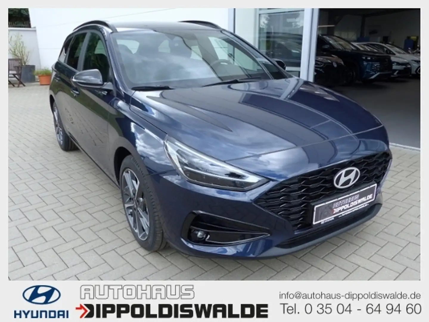 Hyundai i30 Kombi  1.5 T-GDI 48V 6-MT Advantage Bleu - 1