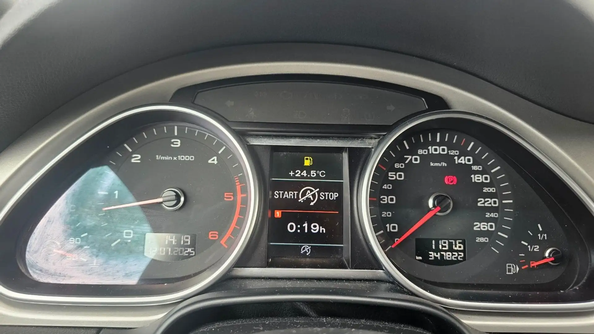 Audi Q7 3.0 TDI CD quattro V12 Optik 4x Shzg 4x Klima Weiß - 2
