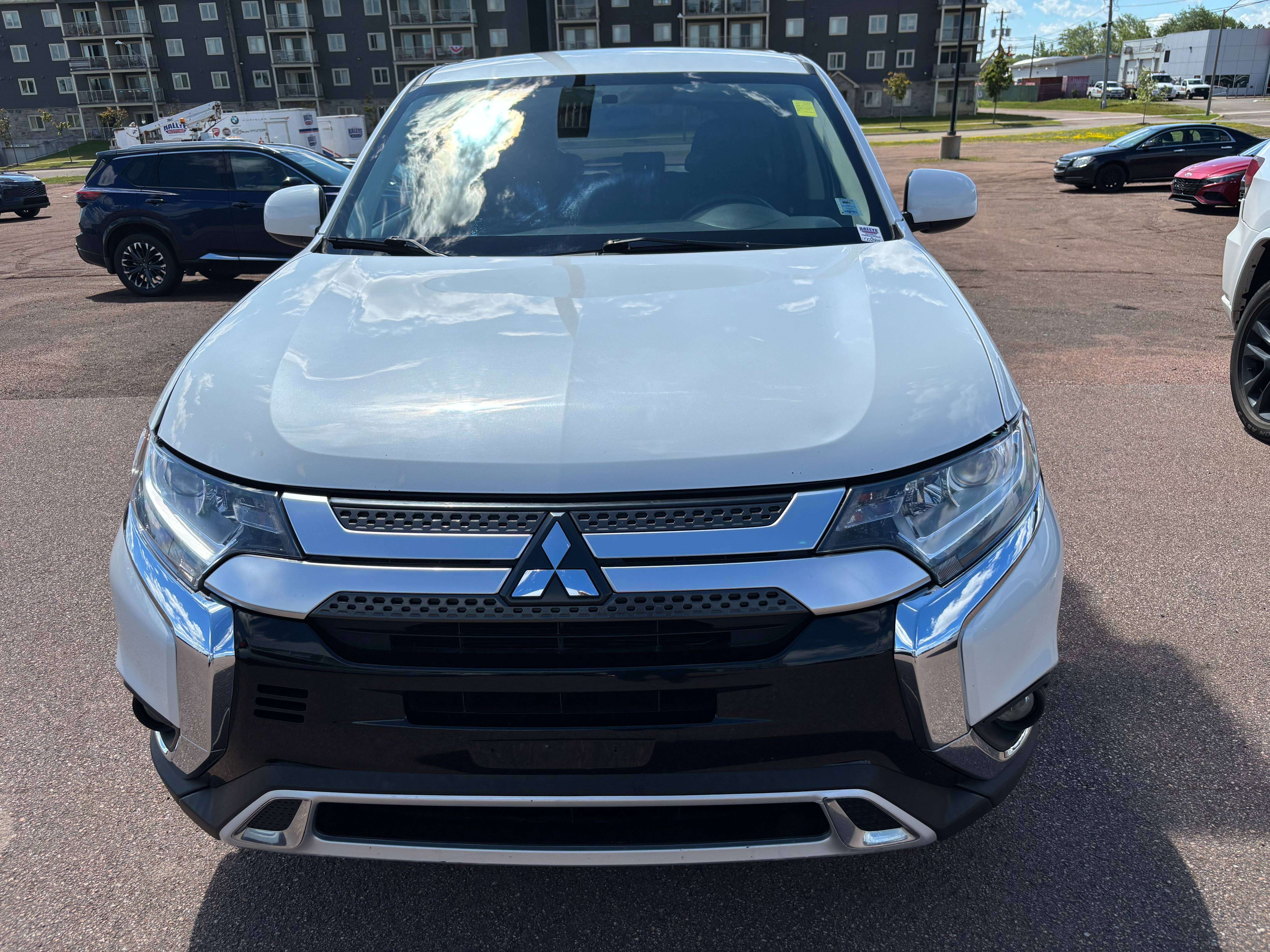 2020 Mitsubishi Outlander