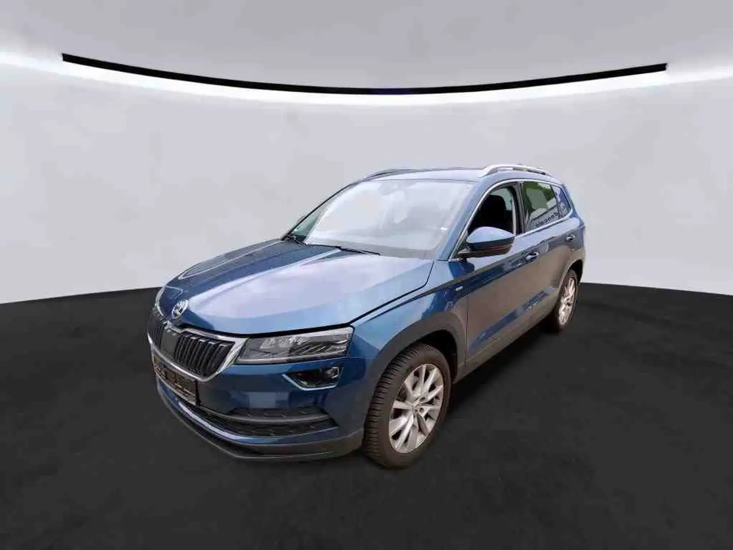 Skoda Karoq 2.0 TDI DSG 4x4 CLEVER *AH *ACC *LED *RKAM *NAVI Blauw - 2