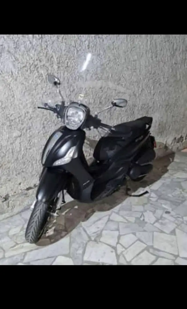 Piaggio Beverly 350 police - 1