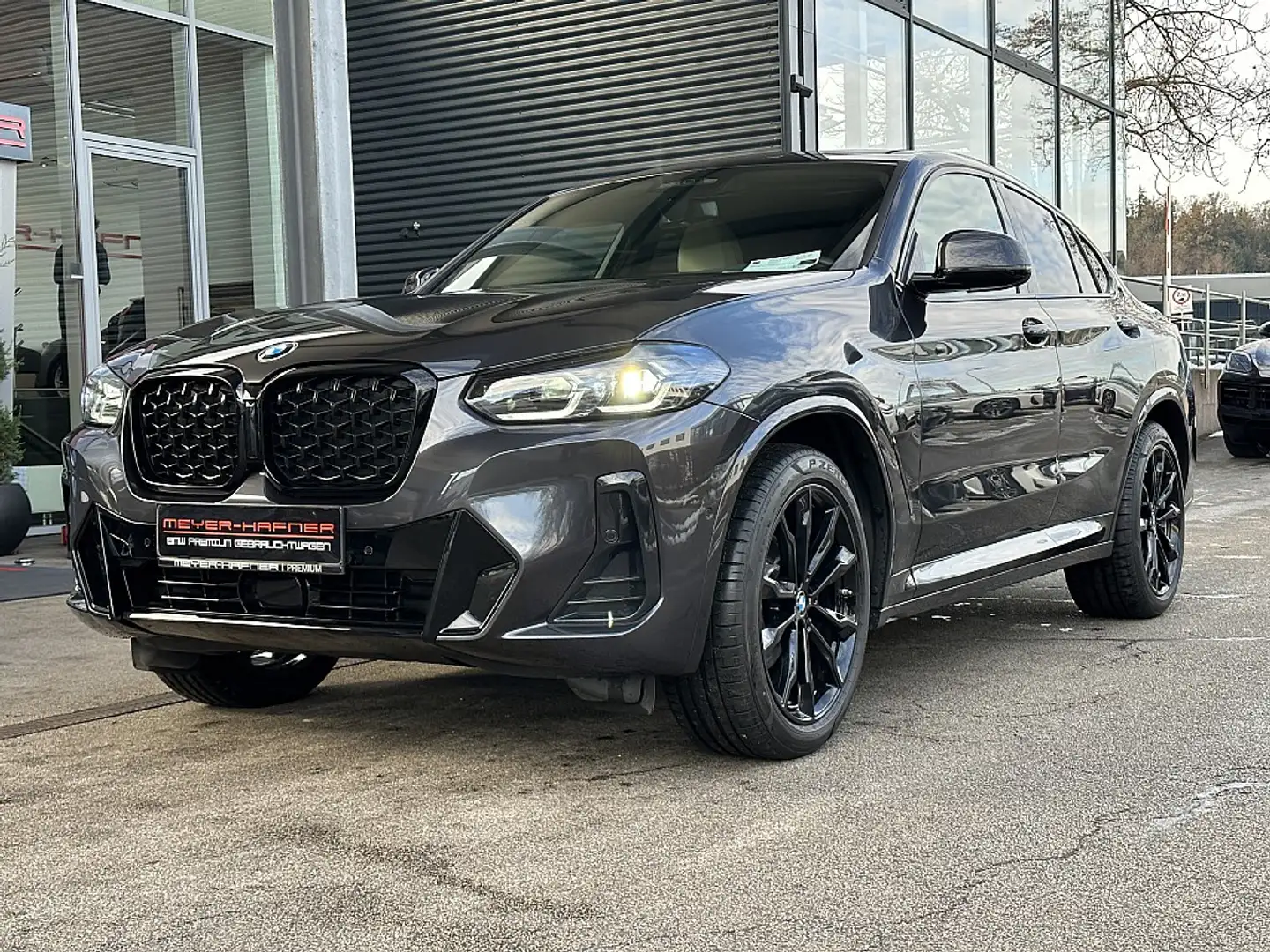 BMW X4 xDrive 20d Aut. Серый - 2