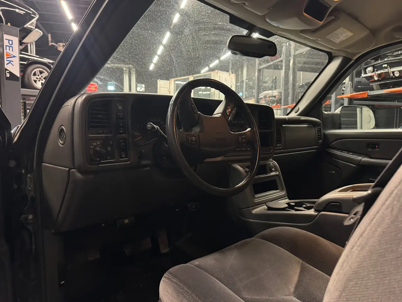 GMC Sierra 2500HD снимка GMC Sierra 2500HD