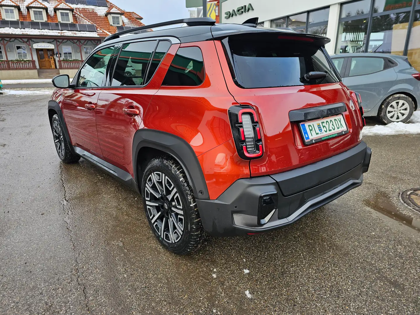 Renault R 4 E-Tech Electric Iconic 150 PS 52kWh Comfort Range Braun - 2