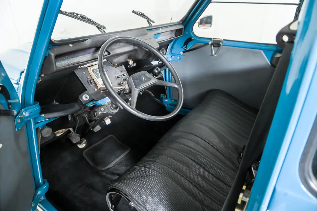 Citroen 2CV6, foto 11