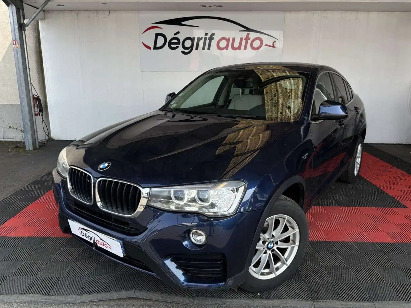 BMW X4 F26 xDrive20d 190ch xLine Bleu - 1