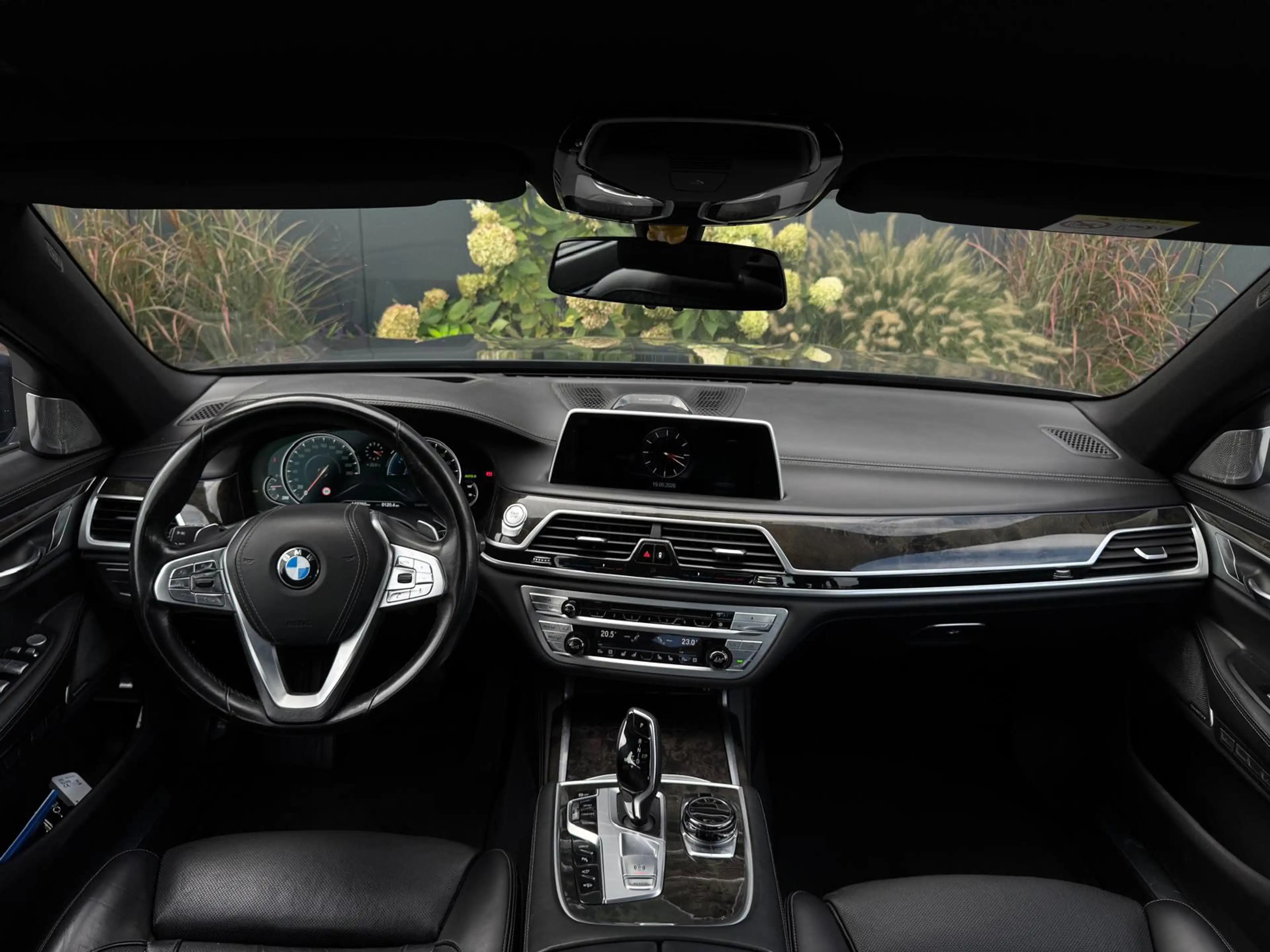 BMW 740 7-serie 740e iPerformance High Executive LEDER|CLI — photo 2