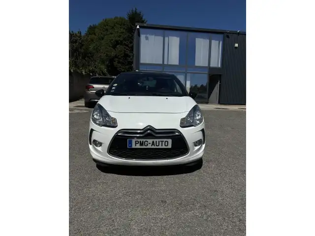 DS Automobiles DS 3 1.6 HDi FAP - 3600 euro paiement en 4x disponible