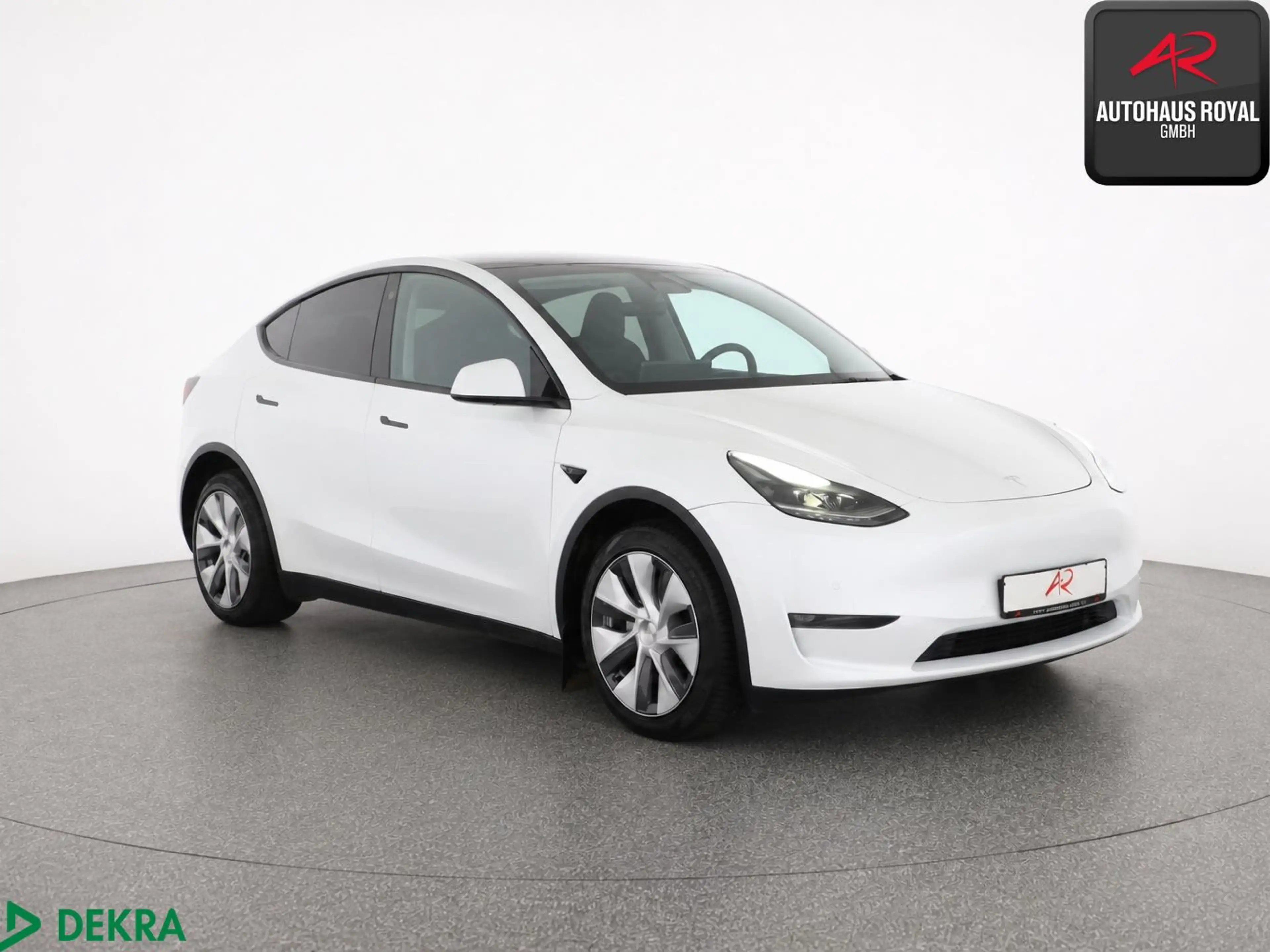 Tesla Model Y Long Range Dual AWD PANO,360°,WÄRMEPUMPE — photo 7
