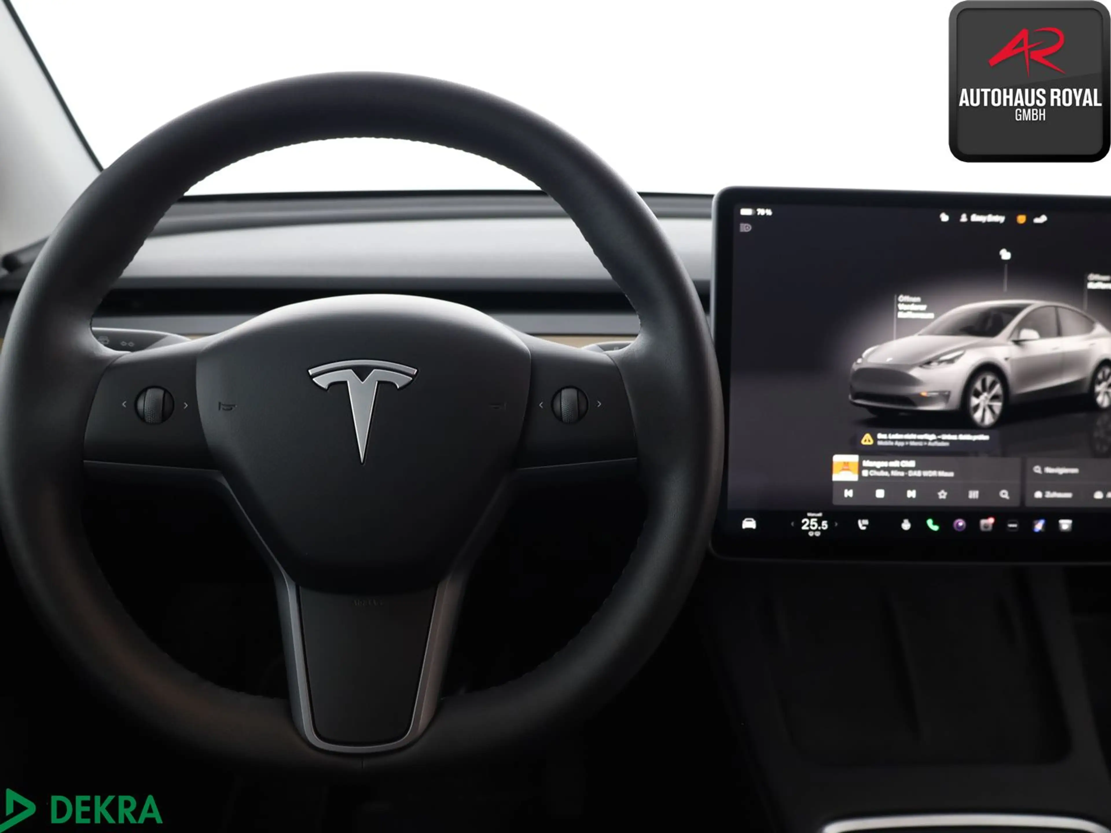 Tesla Model Y Long Range Dual AWD PANO,360°,WÄRMEPUMPE — photo 15