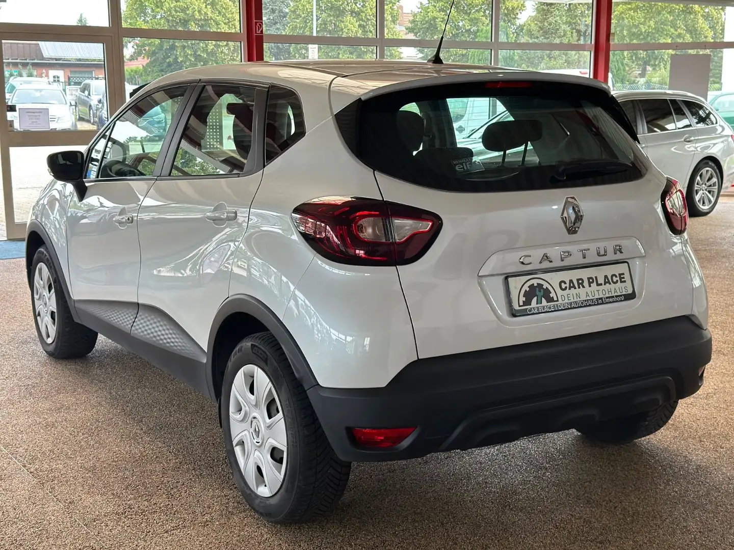 Renault Captur Life Weiß - 2