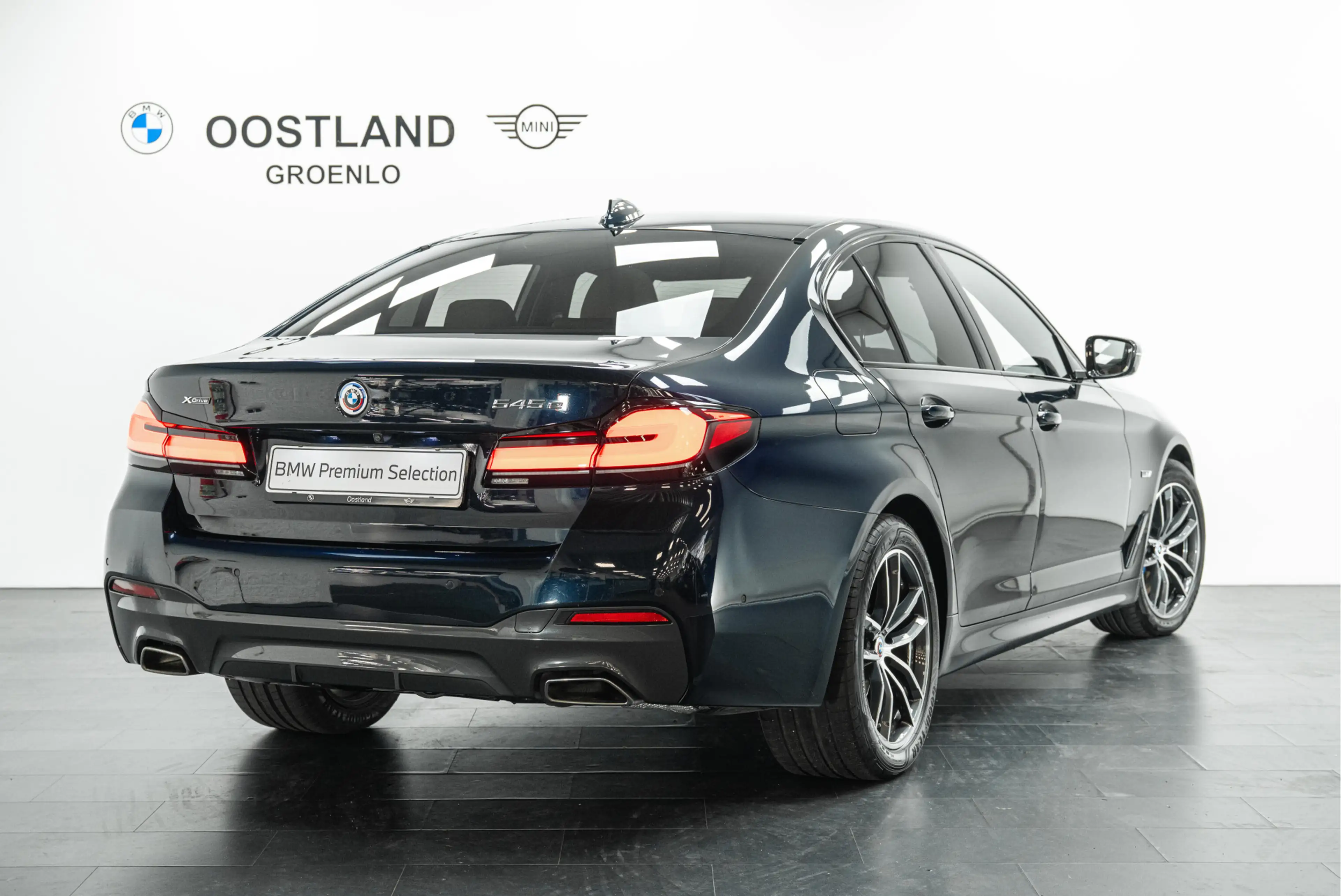 BMW 545 5 Serie 545e xDrive High Executive M Sport Automaa — photo 3