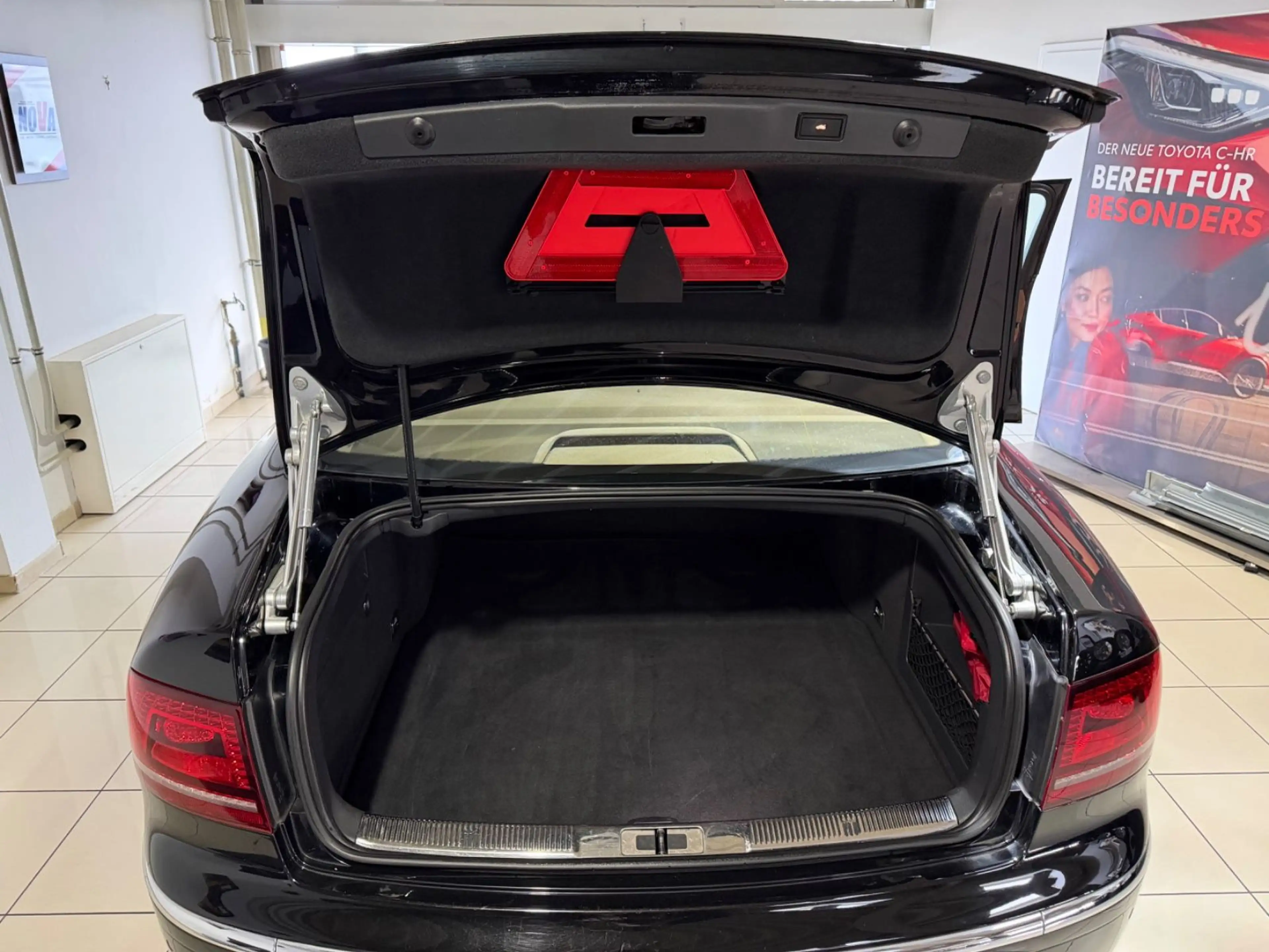 Volkswagen Phaeton 3.0 V6 TDI lang*EGSD*TÜV NEU*4xSZH*SOFT! — photo 9