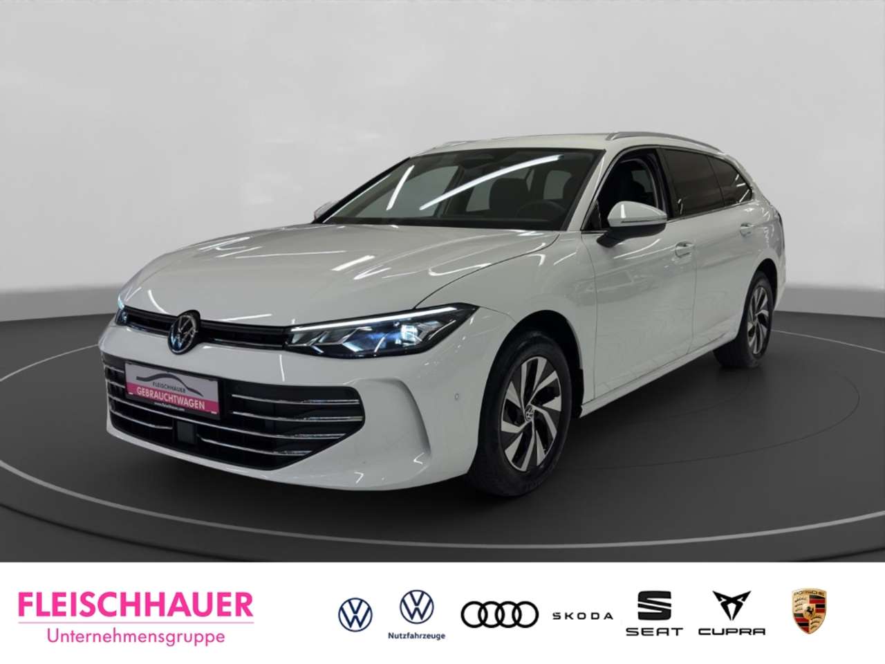 Volkswagen Passat Variant — Volkswagen Passat Variant 1.5 eTSI Business Navi+LED+AHK+DCC+App