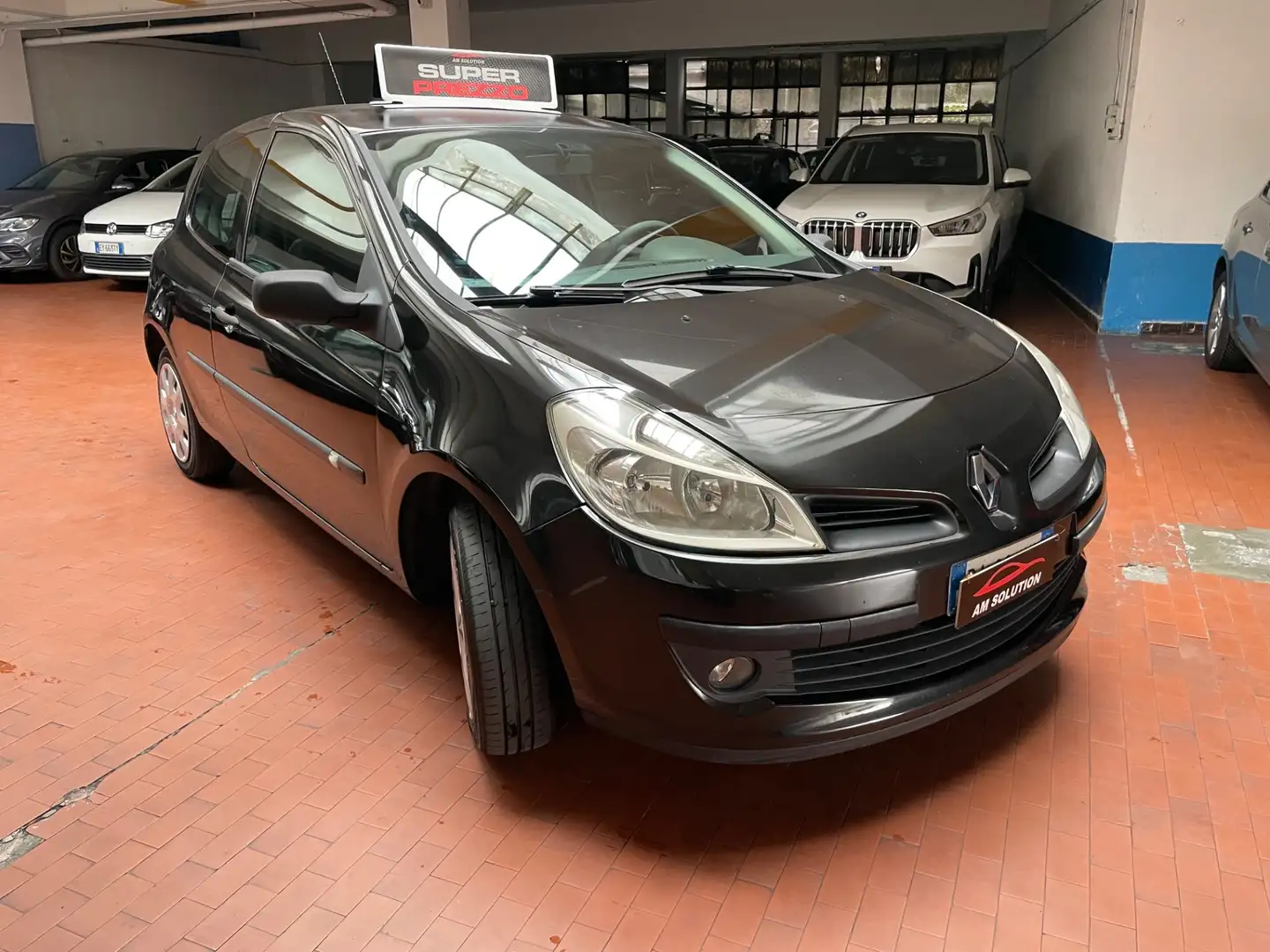 Renault Clio Clio 1.2 Neopatentati Schwarz - 2