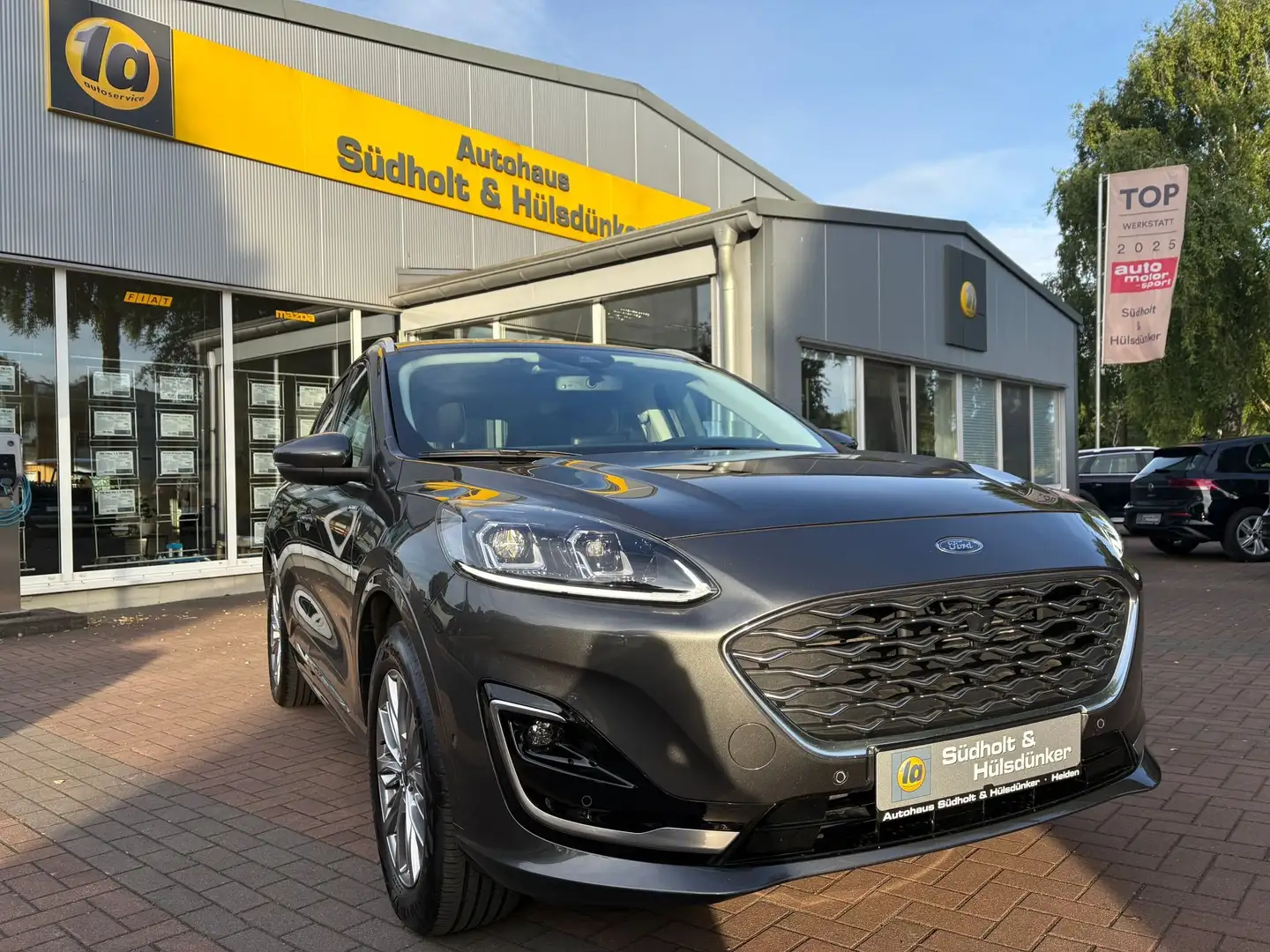Ford Kuga Plug-In Hybrid Vignale AHK Assistenz & Technologie Gris - 1