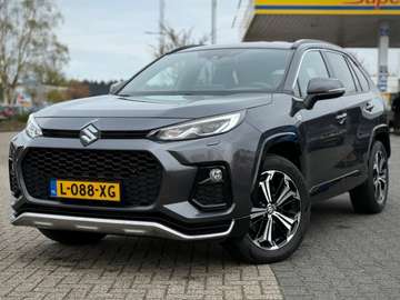 2.5 PLUG-IN HYBRID AWD STYLE TREKHAAK