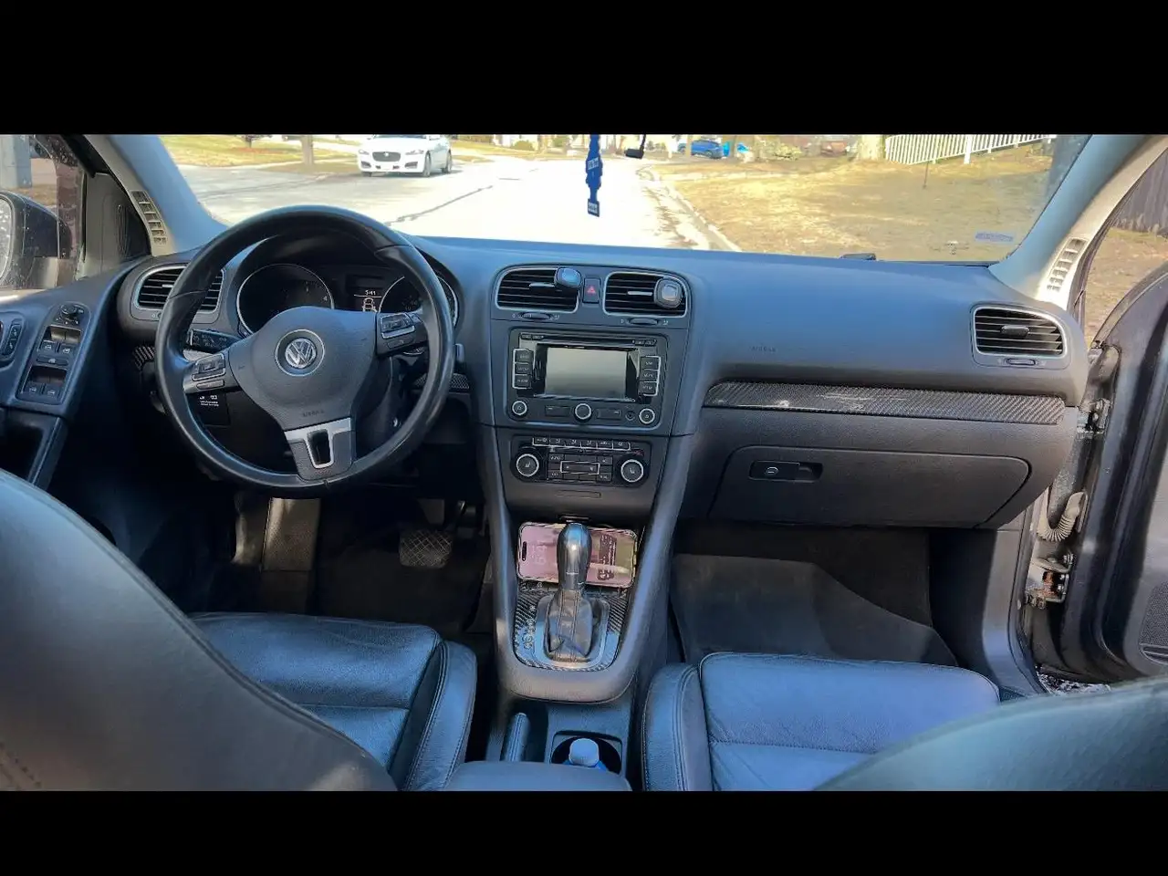 Volkswagen Golf photo Volkswagen Golf