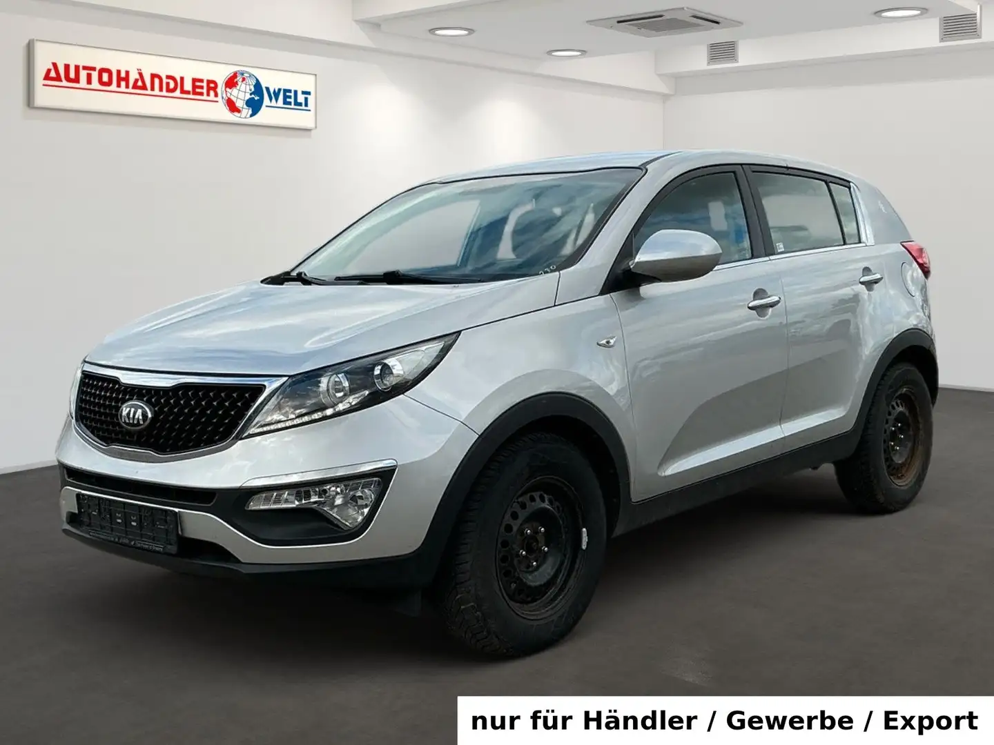 Kia Sportage 1.7 CRDi Attract 2WD Silber - 1