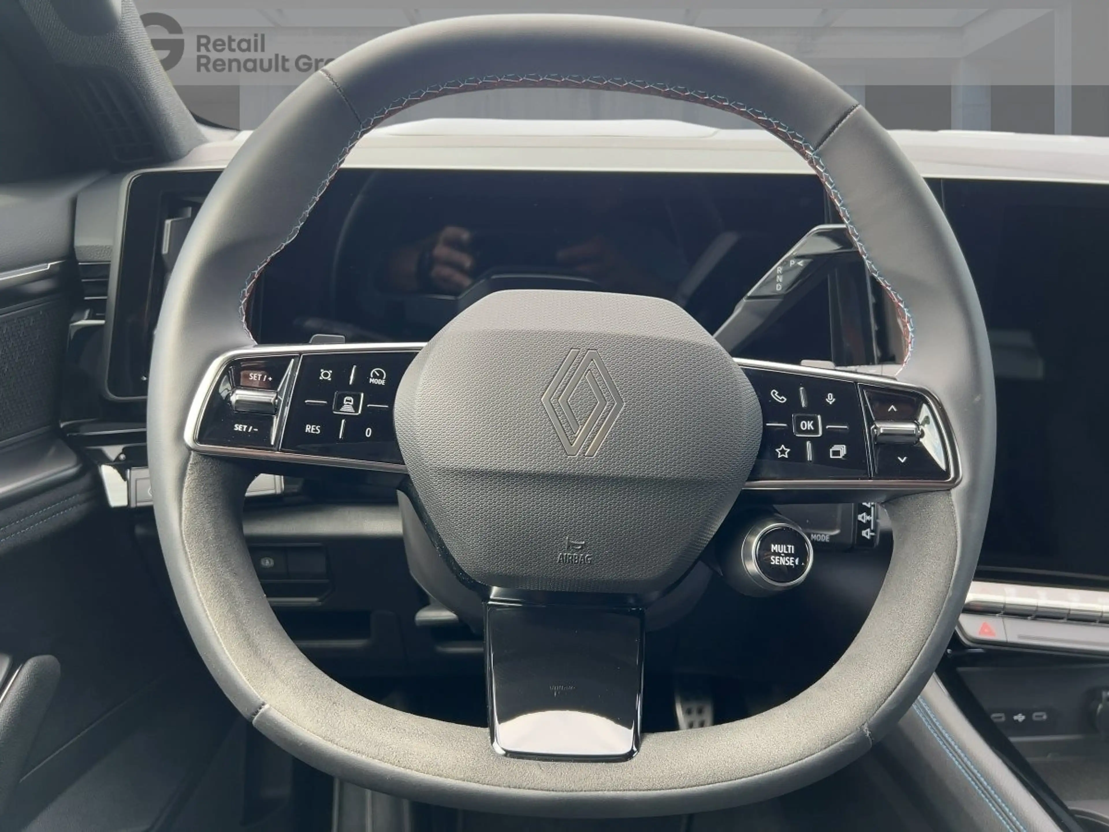 Renault Austral Esprit Alpine Full Hybrid E-Tech 200 PDC — photo 11