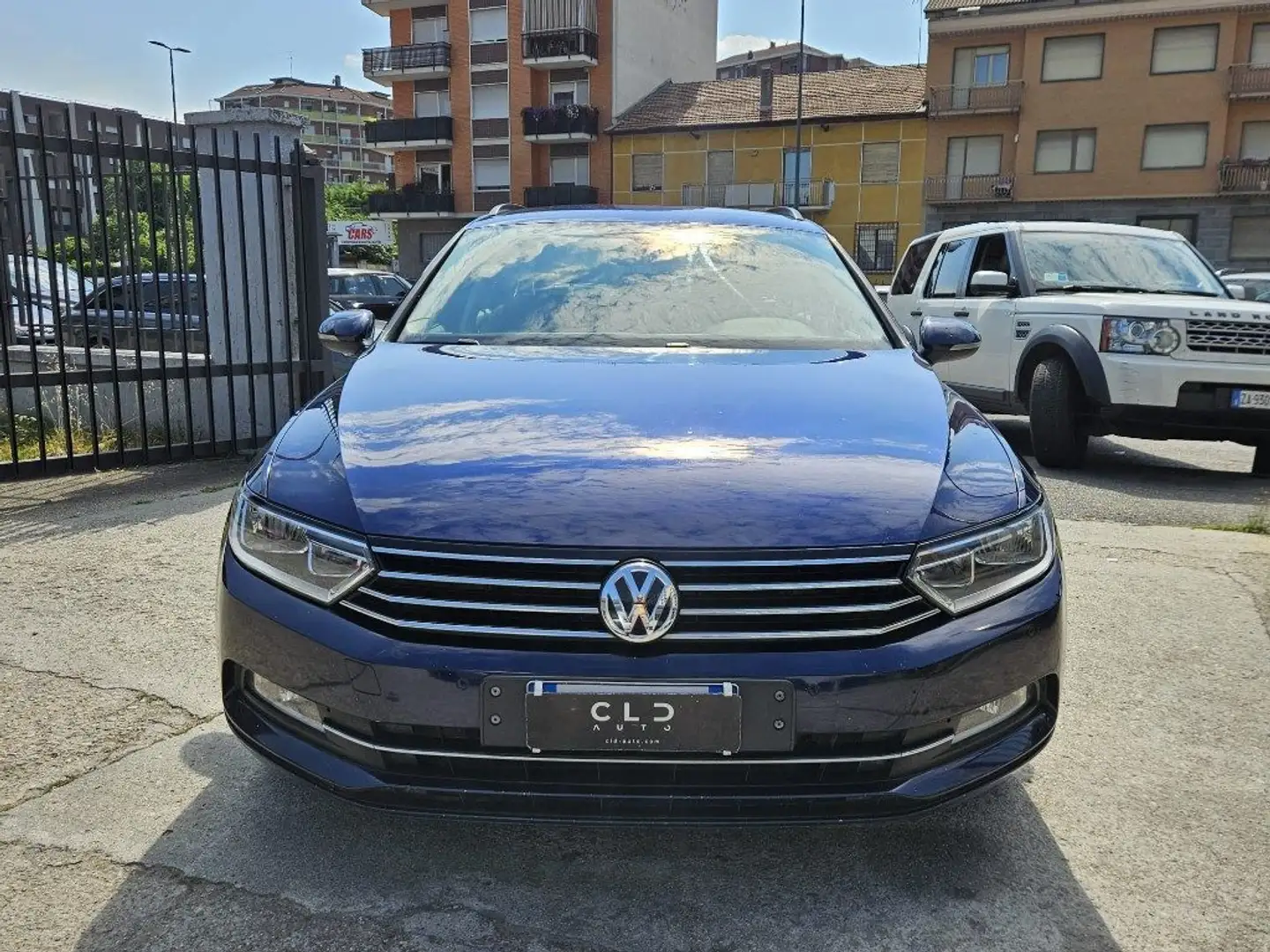 Volkswagen Passat Variant 2.0 TDI DSG BlueMotion Tech Blue - 2