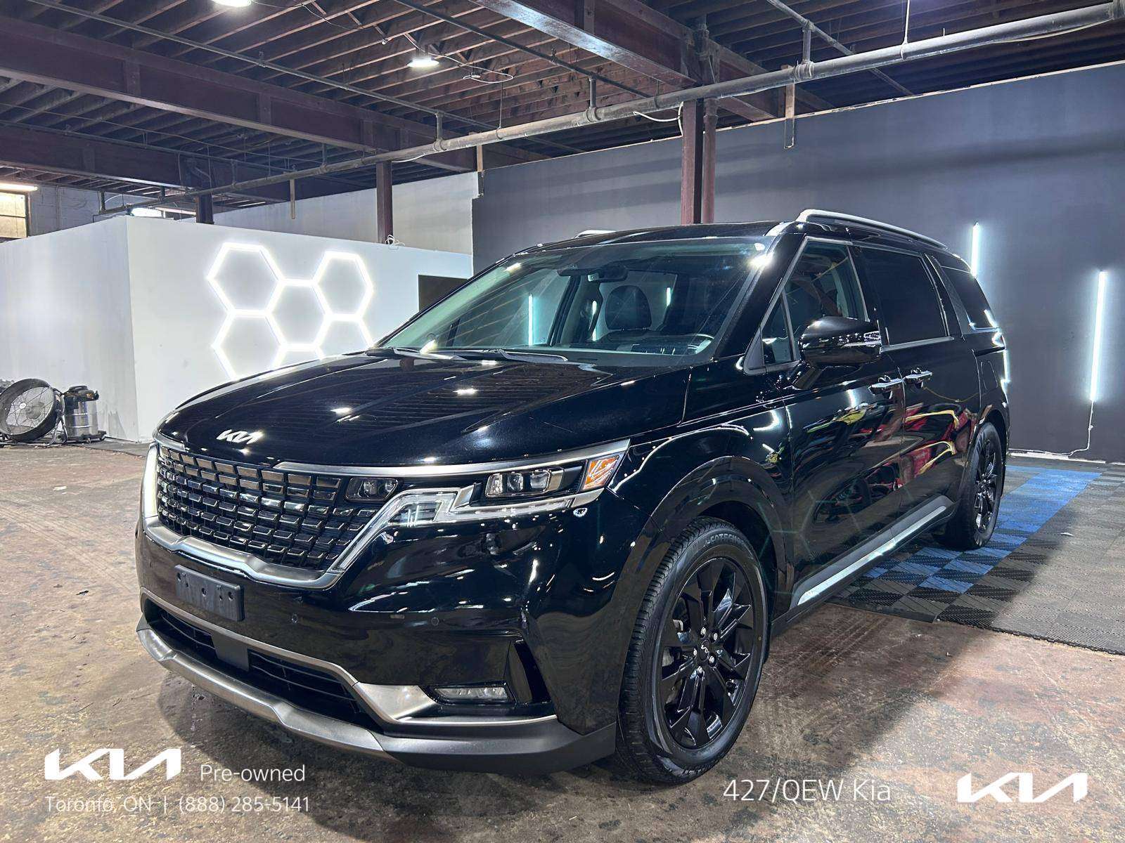 Black 2023 Kia Carnival Minivan Front-Wheel Drive 8-Speed Automatic