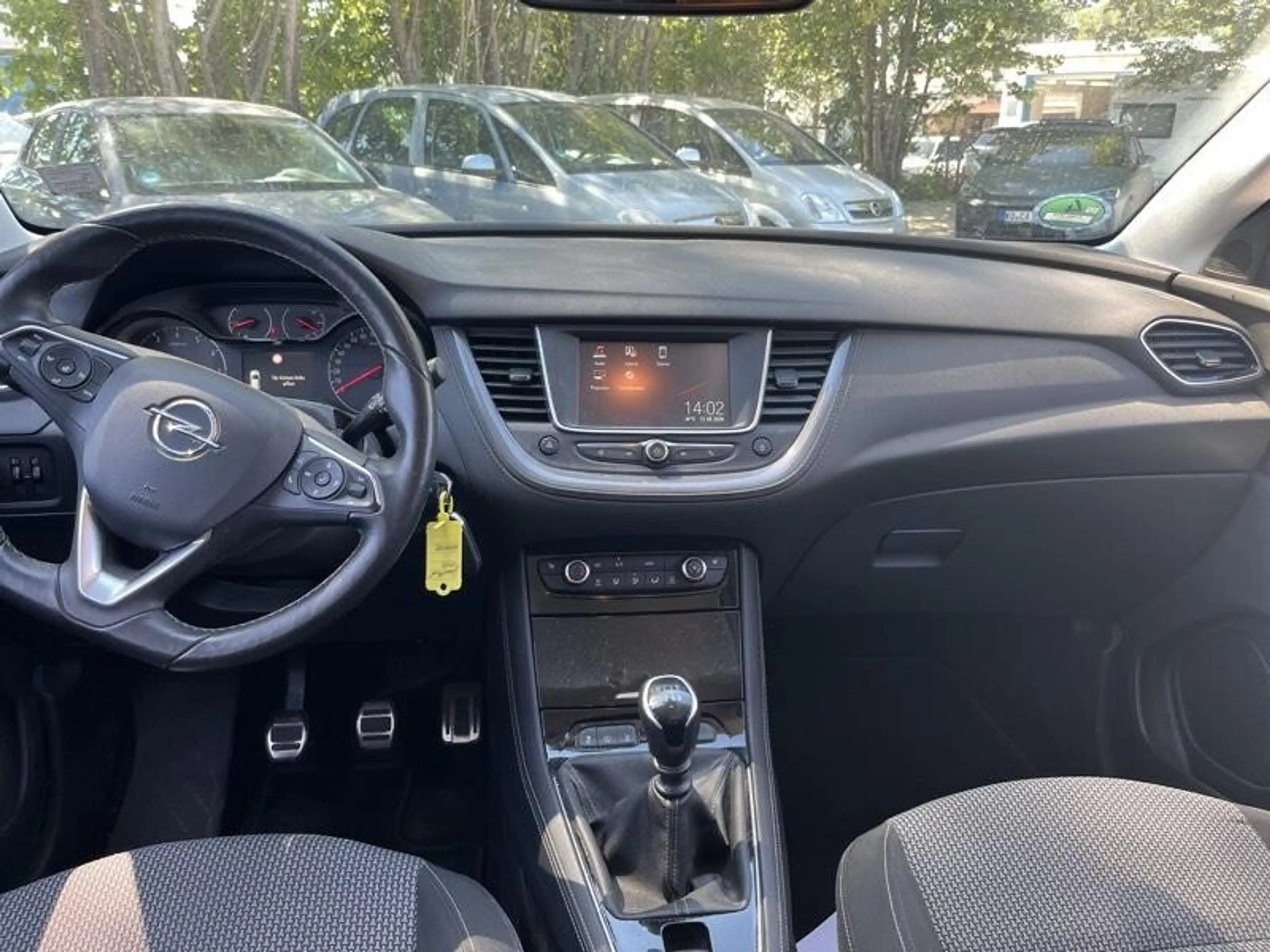 Opel Grandland X Grandland X 1.2 Start/Stop Business Edition — photo 7