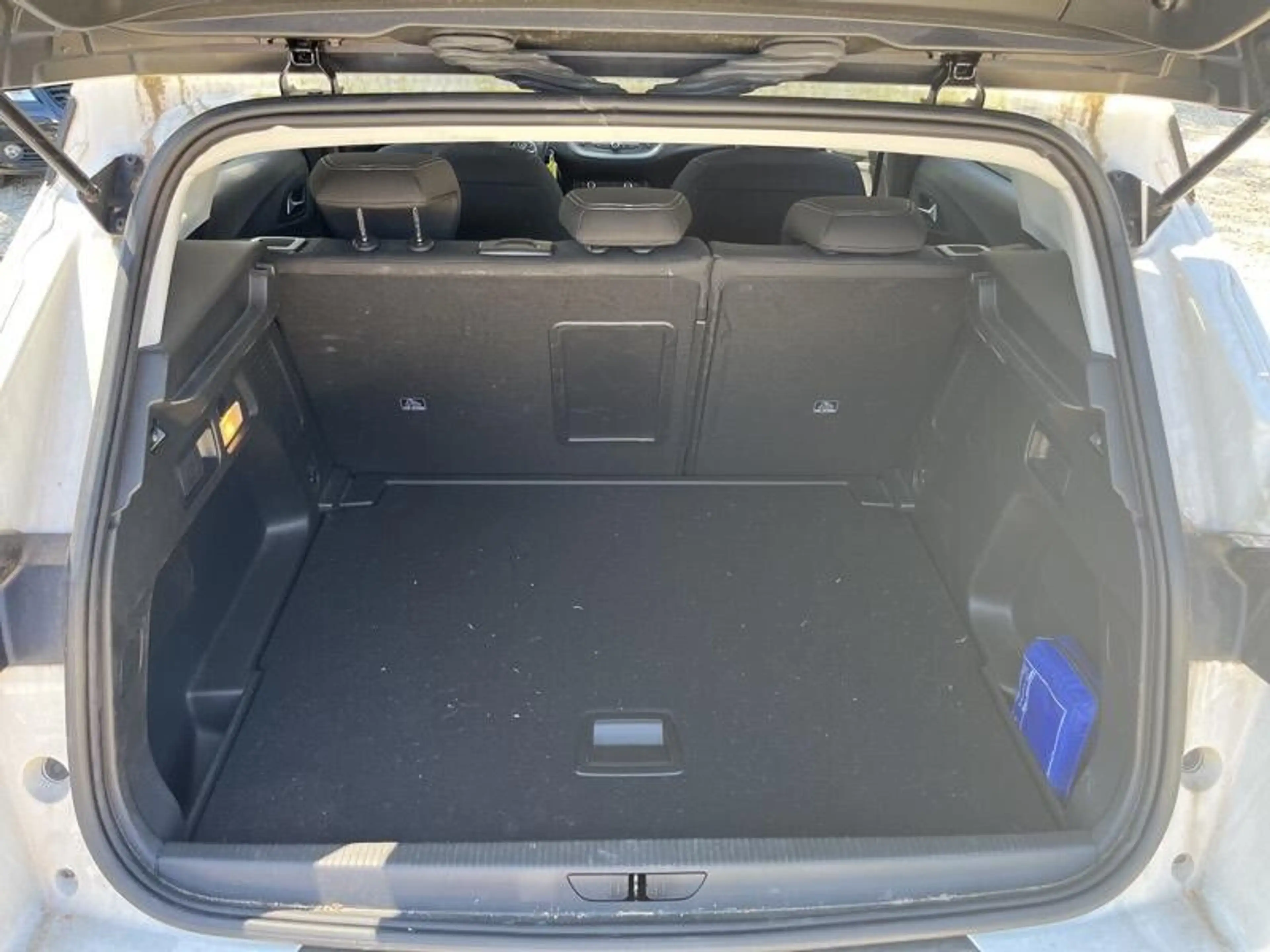 Opel Grandland X Grandland X 1.2 Start/Stop Business Edition — photo 11