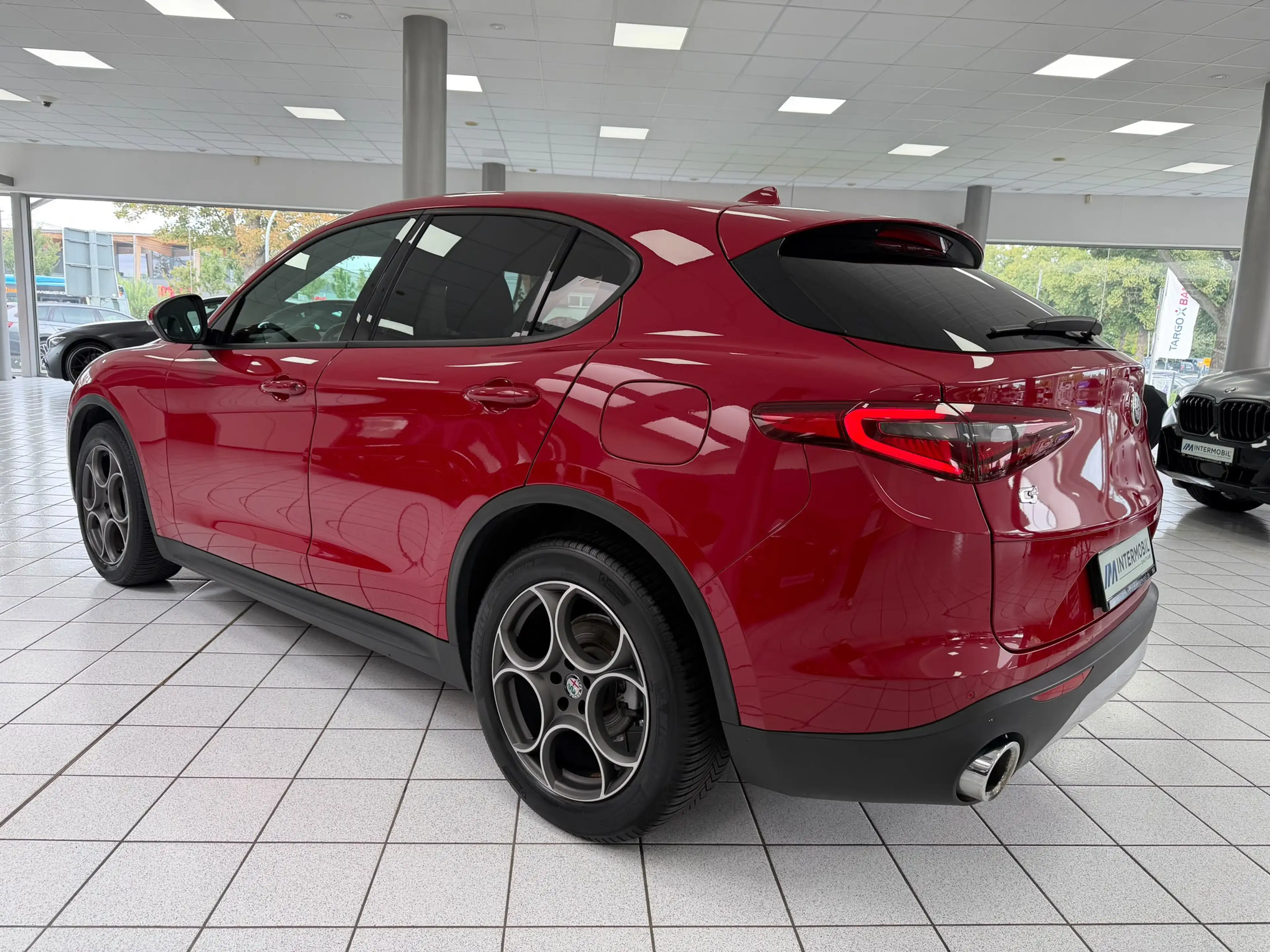 Alfa Romeo Stelvio 2,2 Business Q4*Kamera*3D Navi*Leder* — photo 6