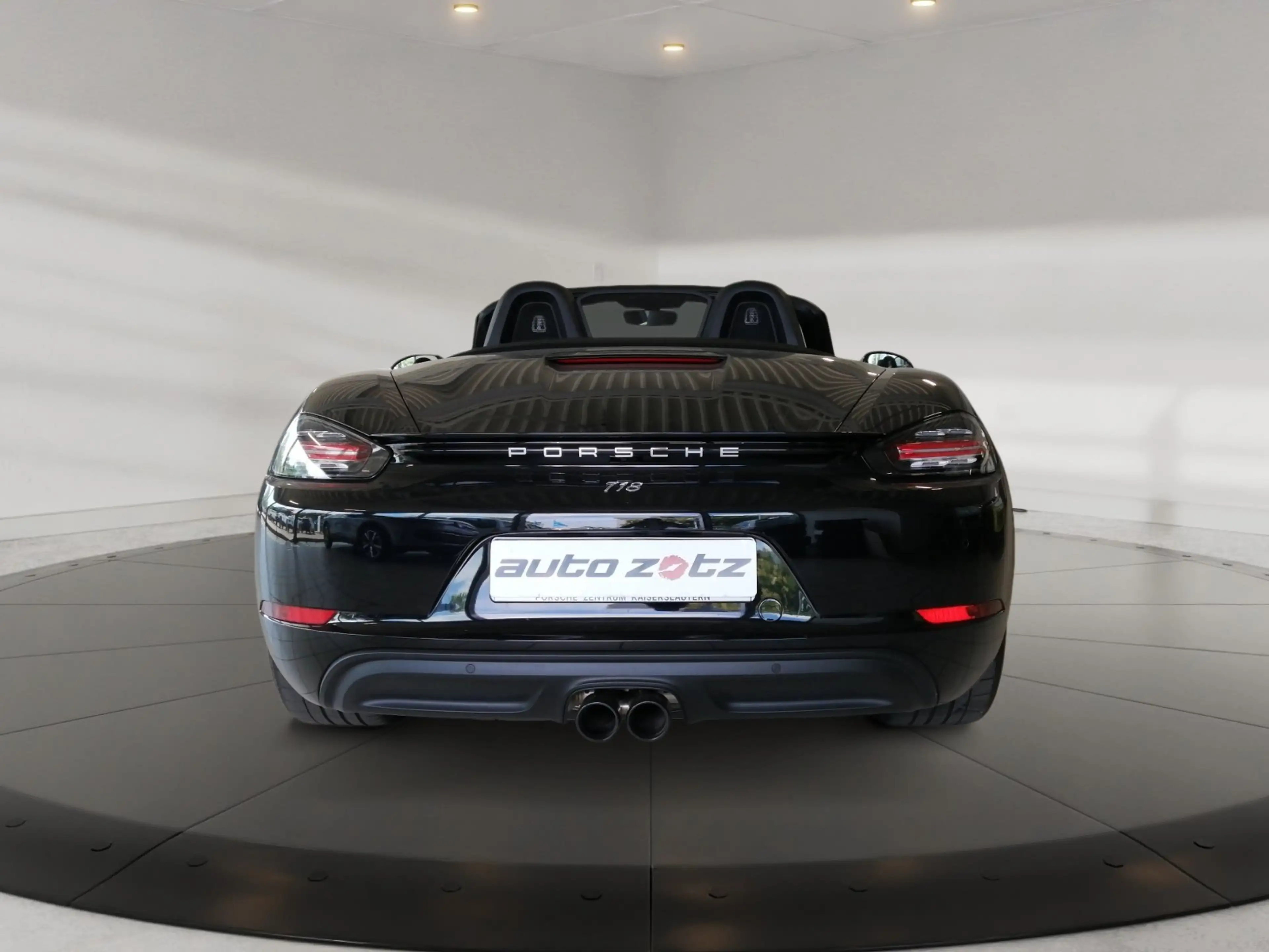 Porsche Boxster 718  S 2.5 PDC,LED,Navi,2xKlima — photo 6