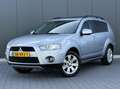 Mitsubishi Outlander 2.4 Instyle Schuifdak - 7-Persoons - Xenon - Trekh Gris - thumbnail 1