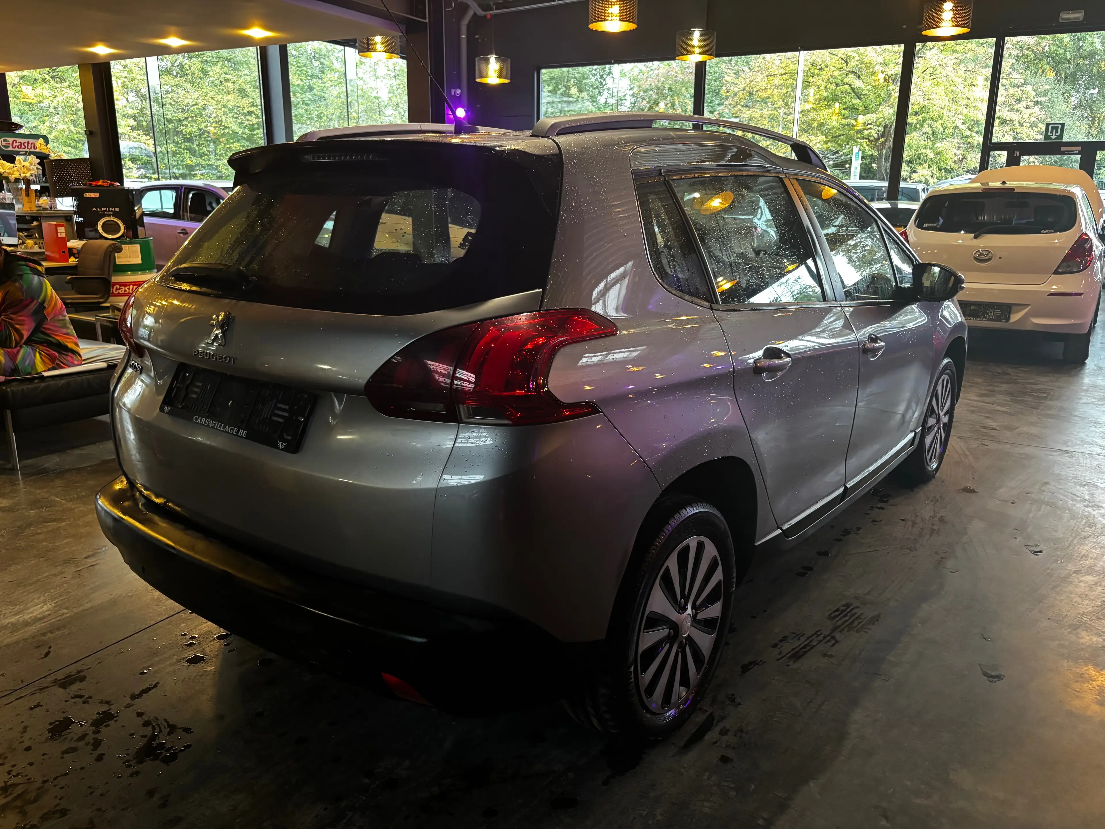 Peugeot 2008 2008 1.6i Allure / AUTOMATIQUE / 12 MOIS DE GARANTIE — photo 4